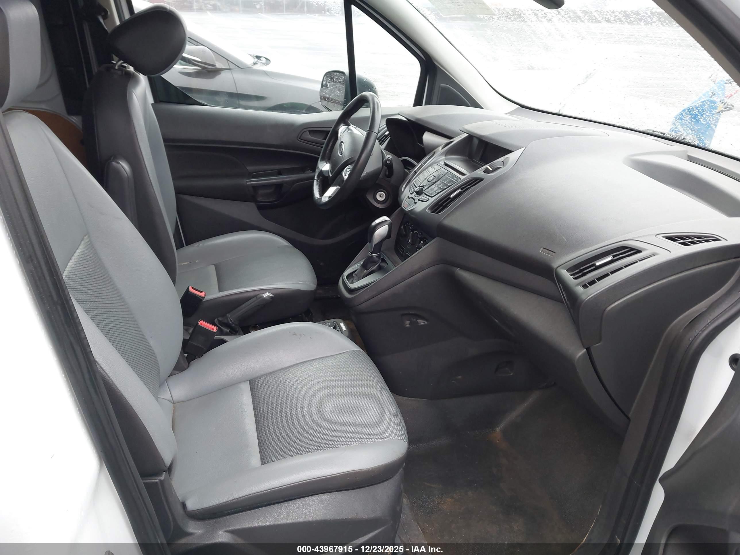 FORD TRANSIT image 5