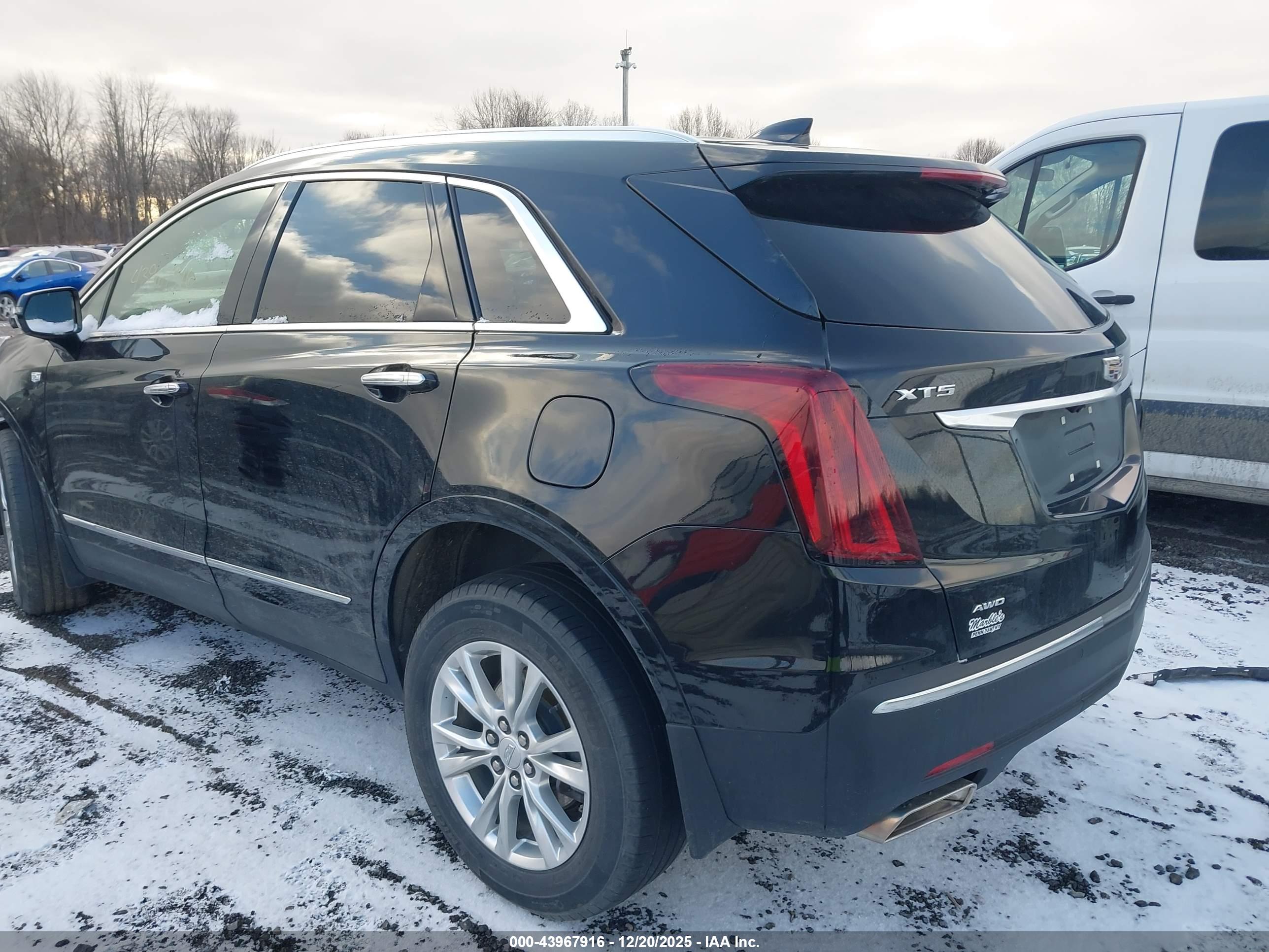 CADILLAC XT5 image 3