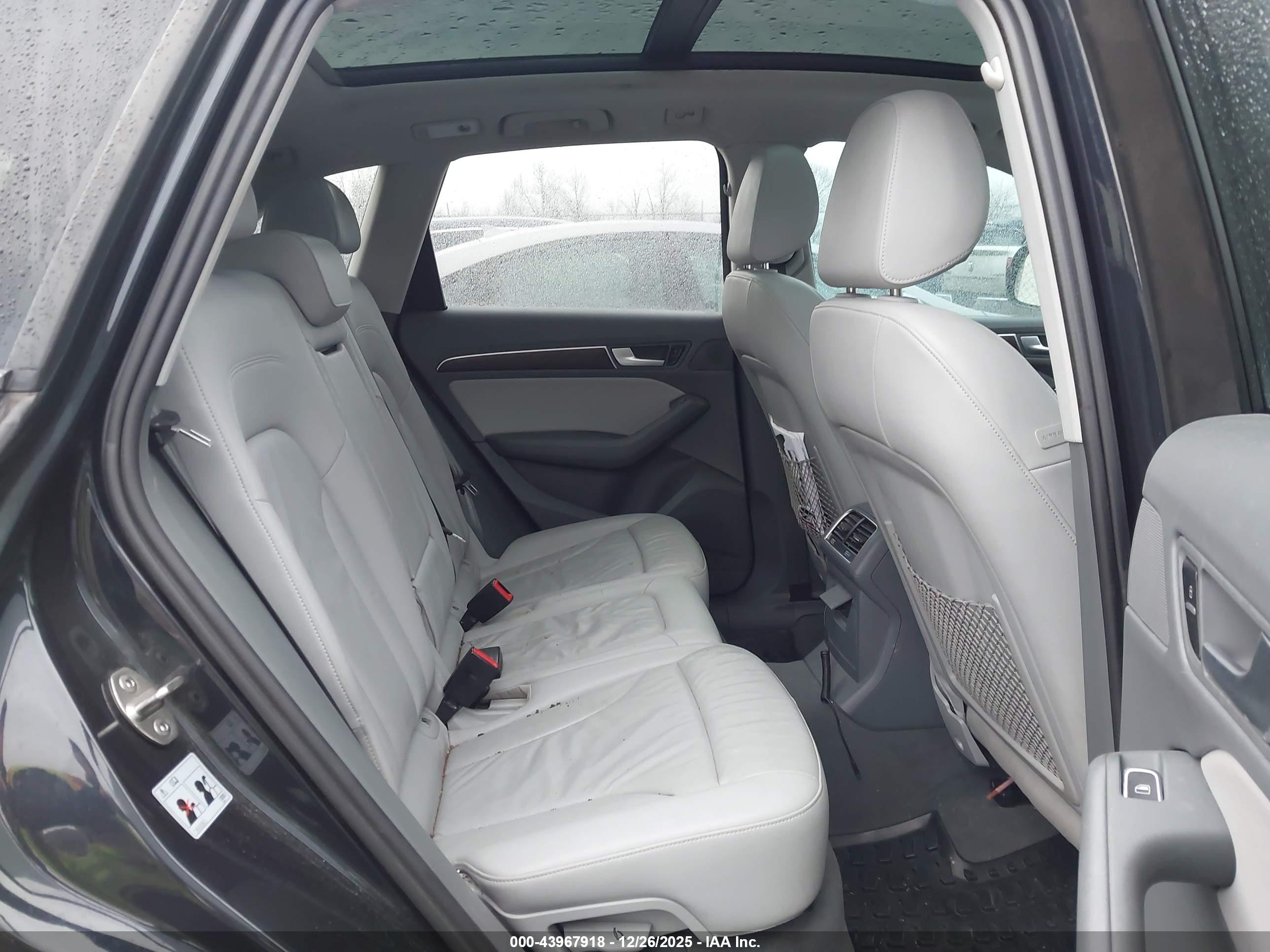 AUDI Q5 image 8