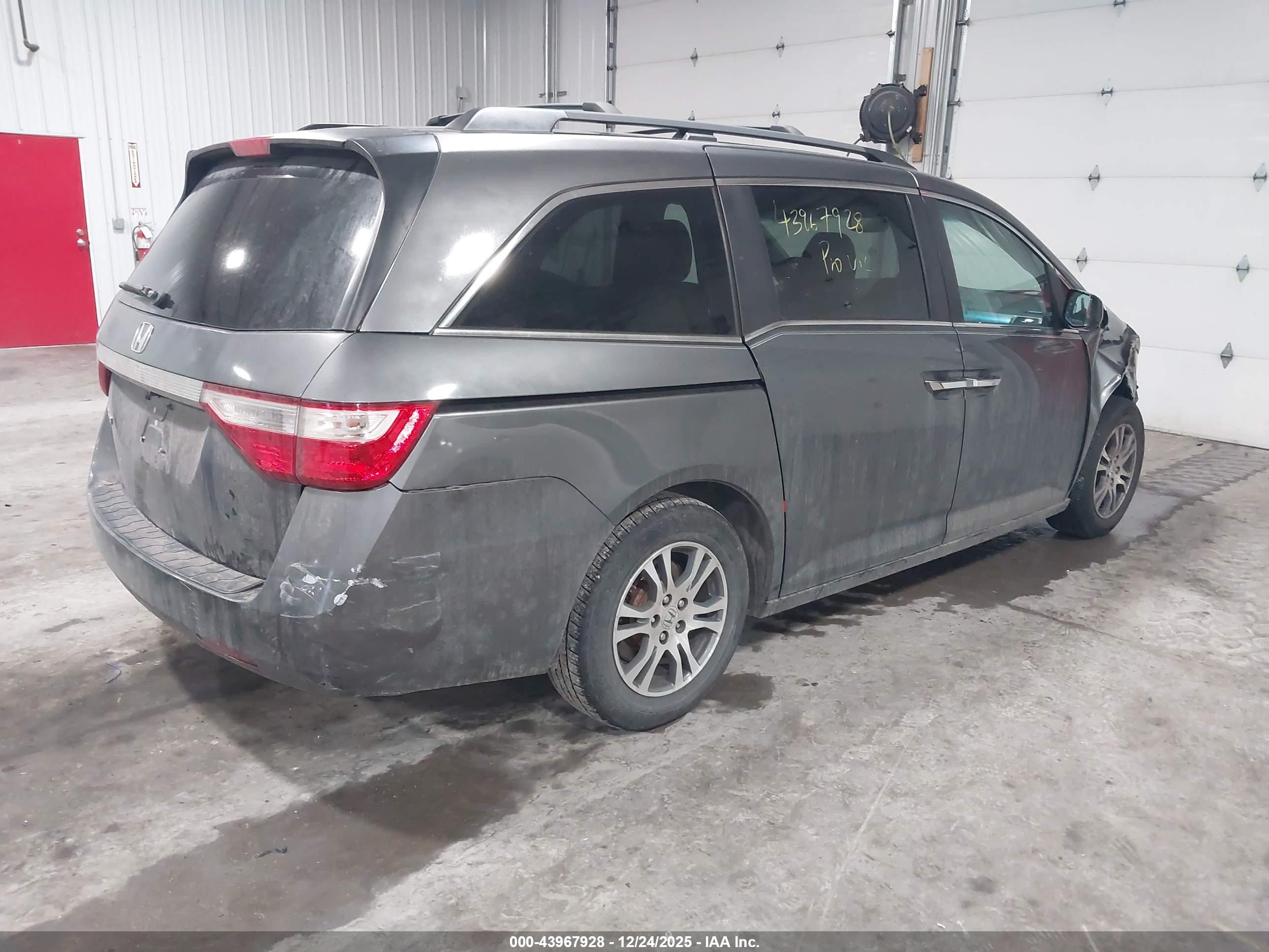 HONDA ODYSSEY image 4