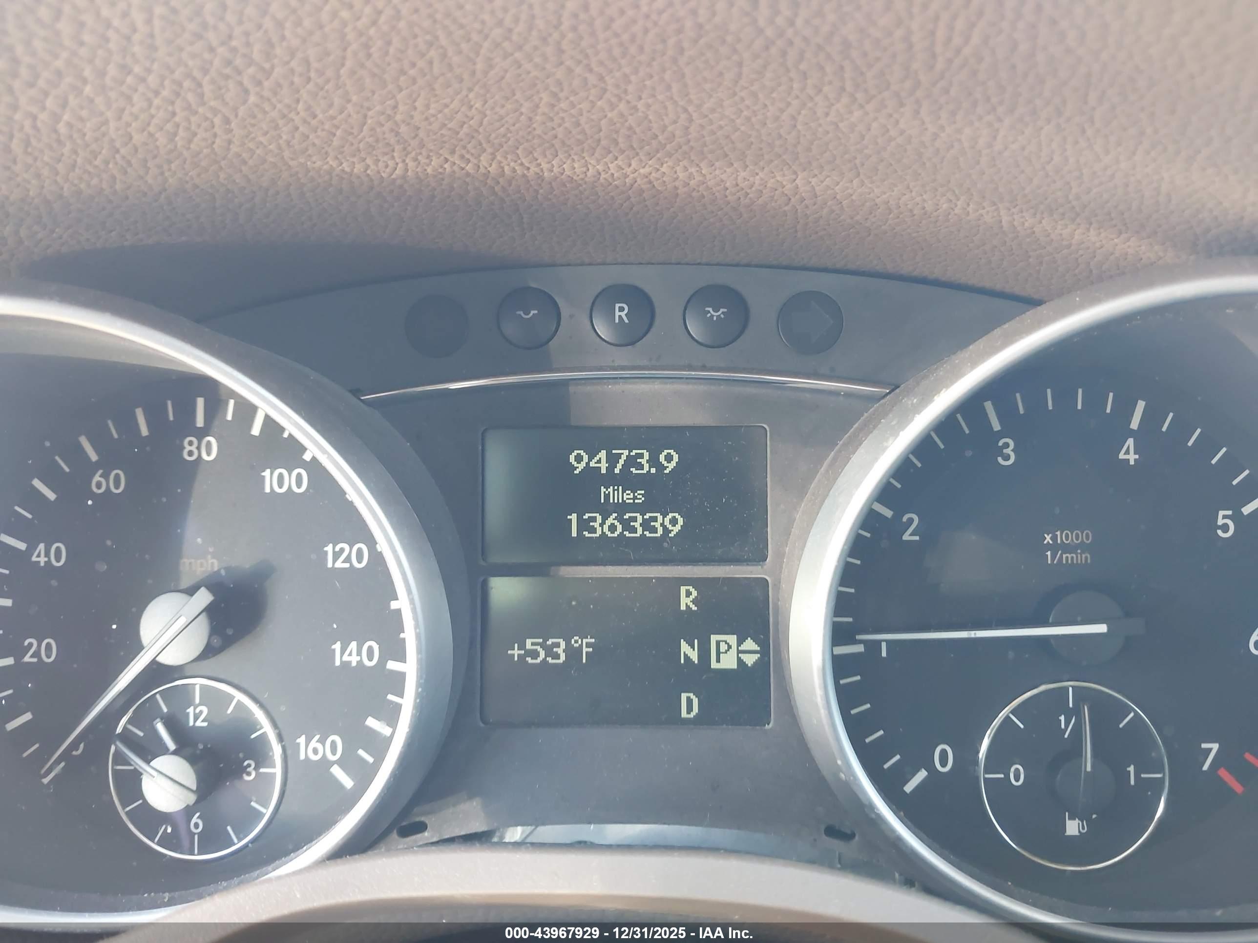 MERCEDES-BENZ GL image 7