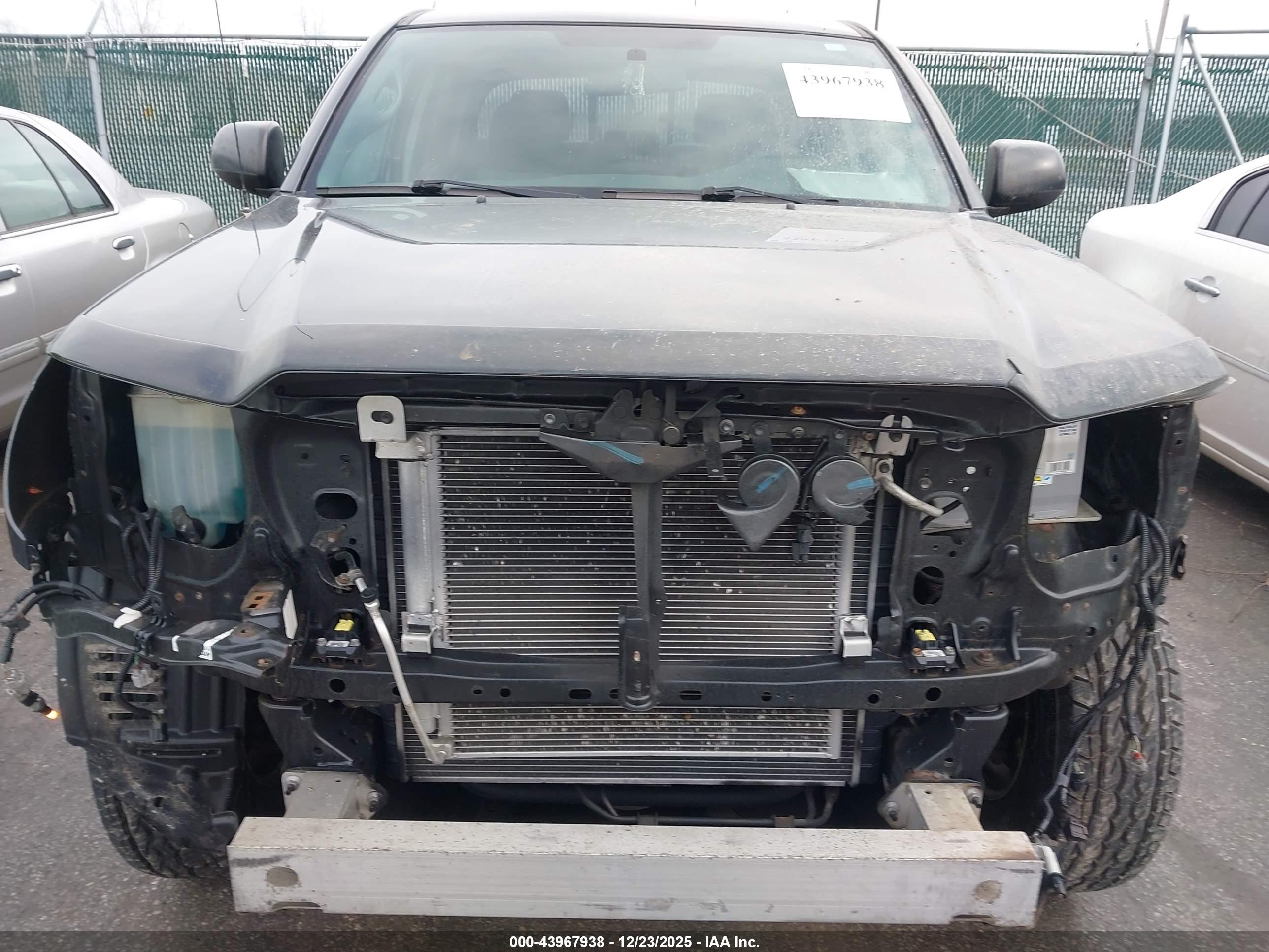 TOYOTA TACOMA image 6