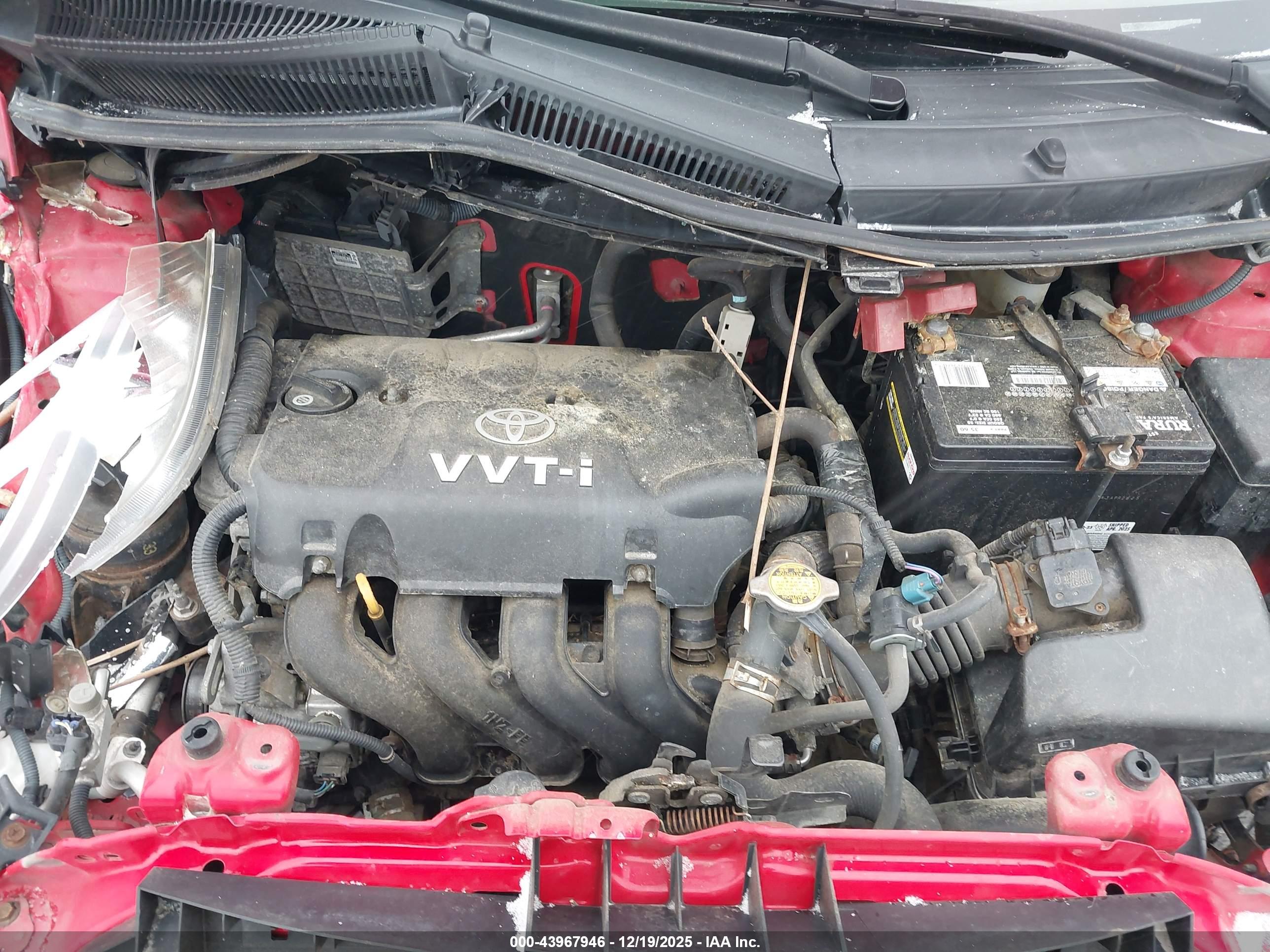TOYOTA YARIS image 10