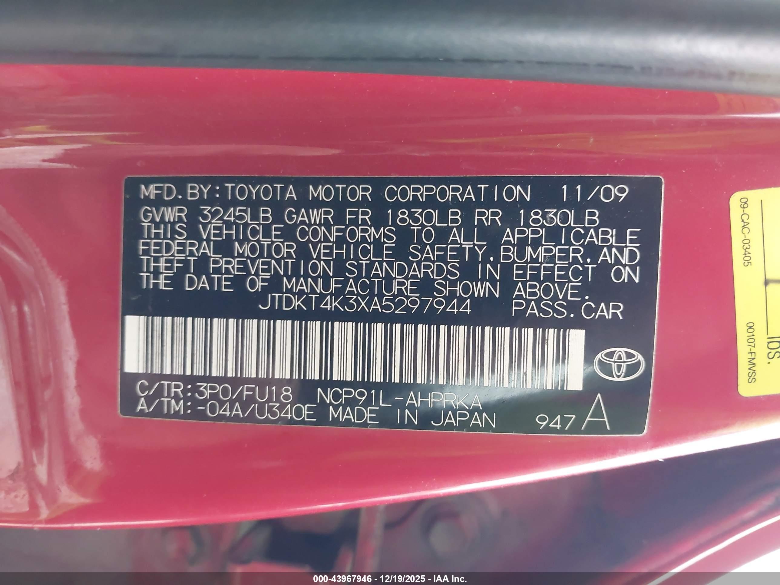 TOYOTA YARIS image 9