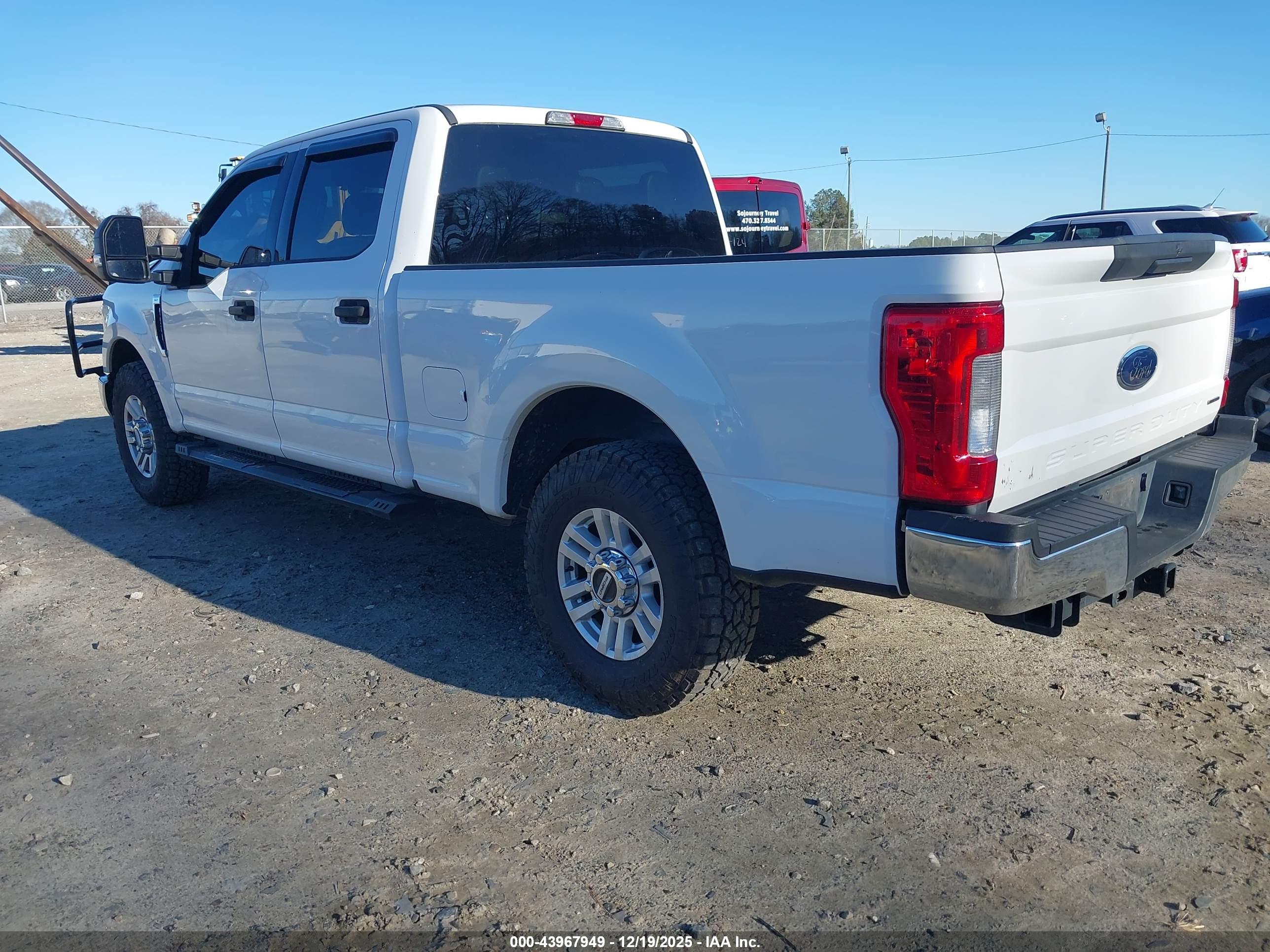 FORD F-250 image 3