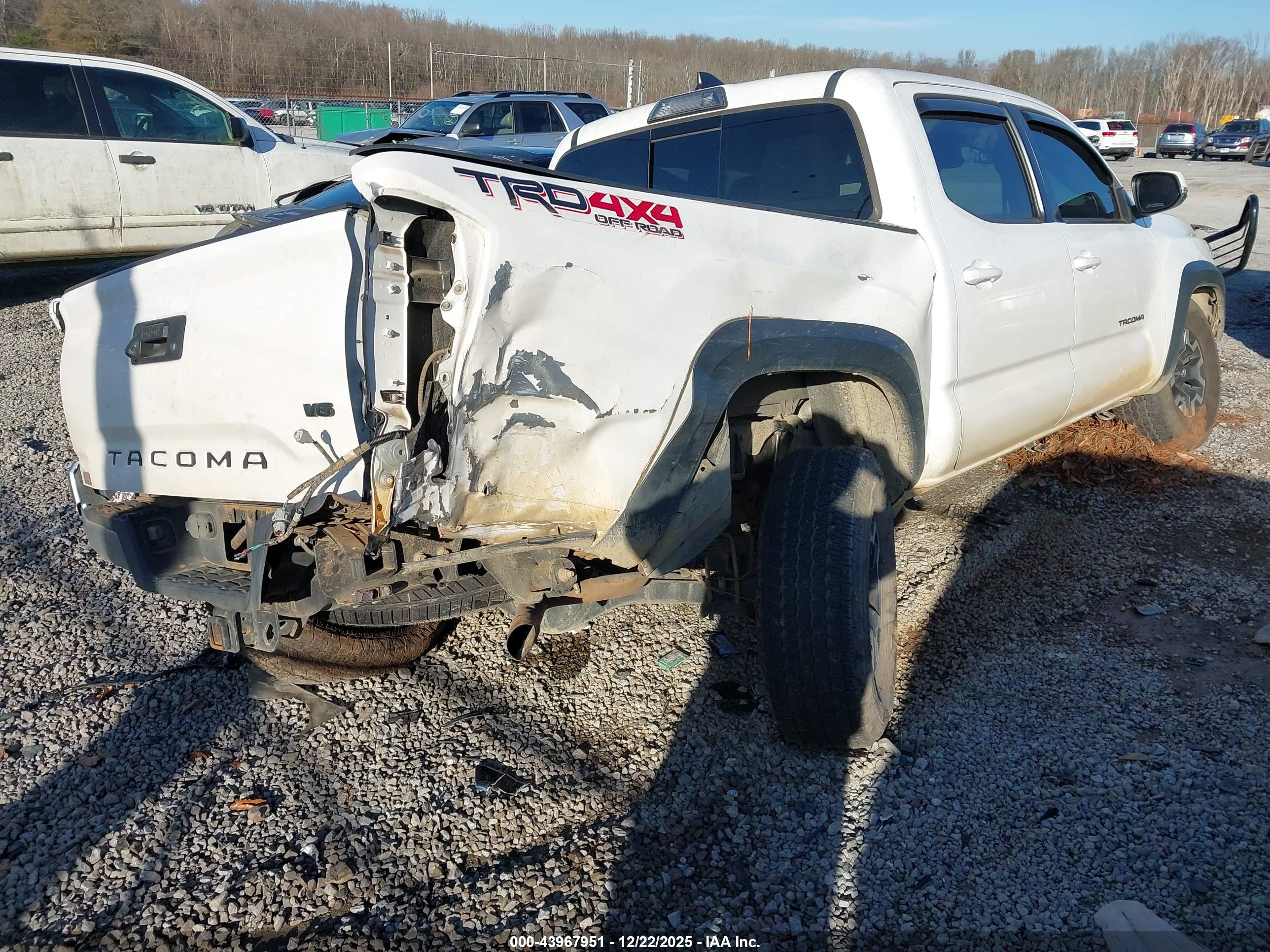 TOYOTA TACOMA image 4