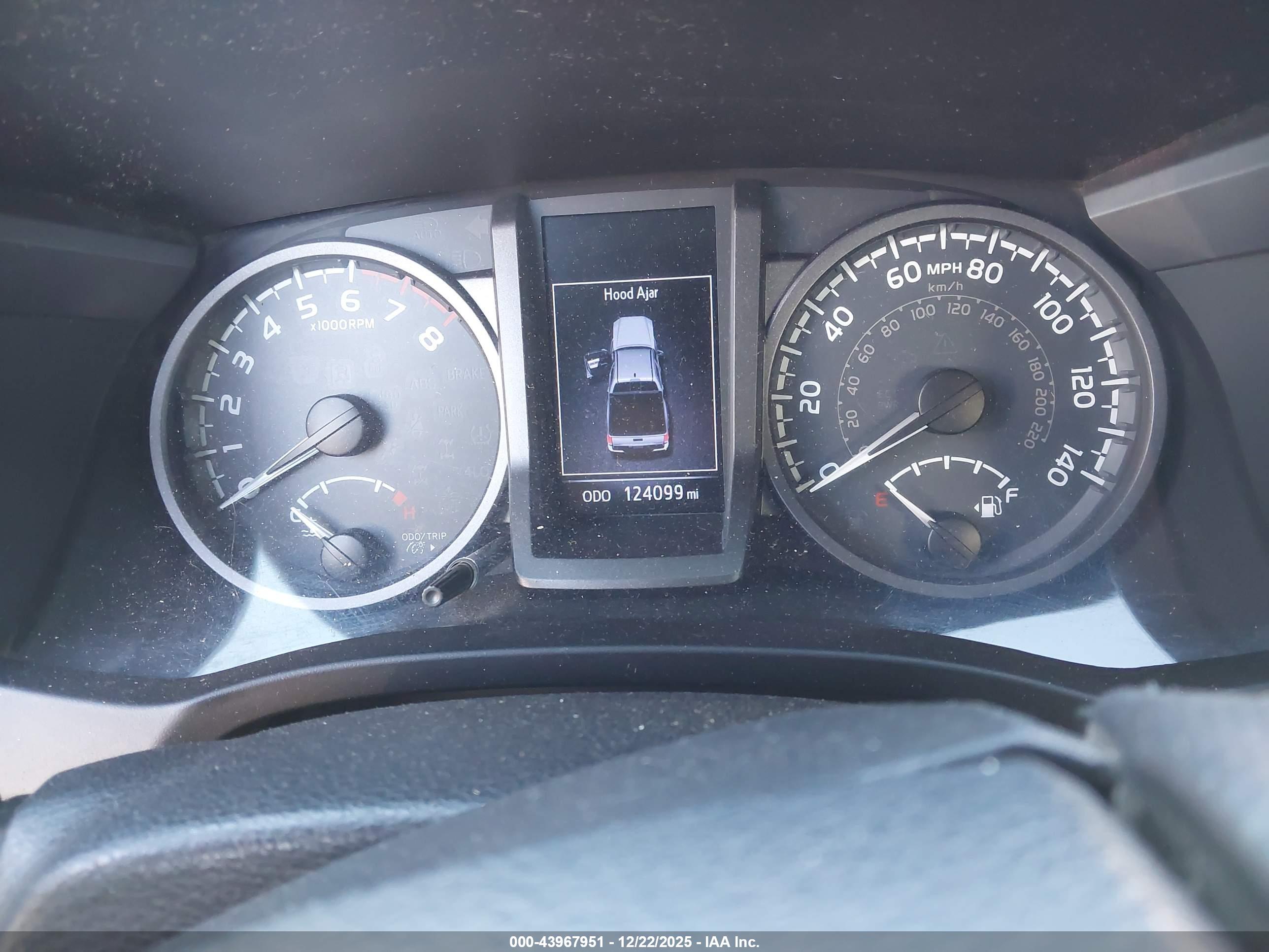 TOYOTA TACOMA image 7