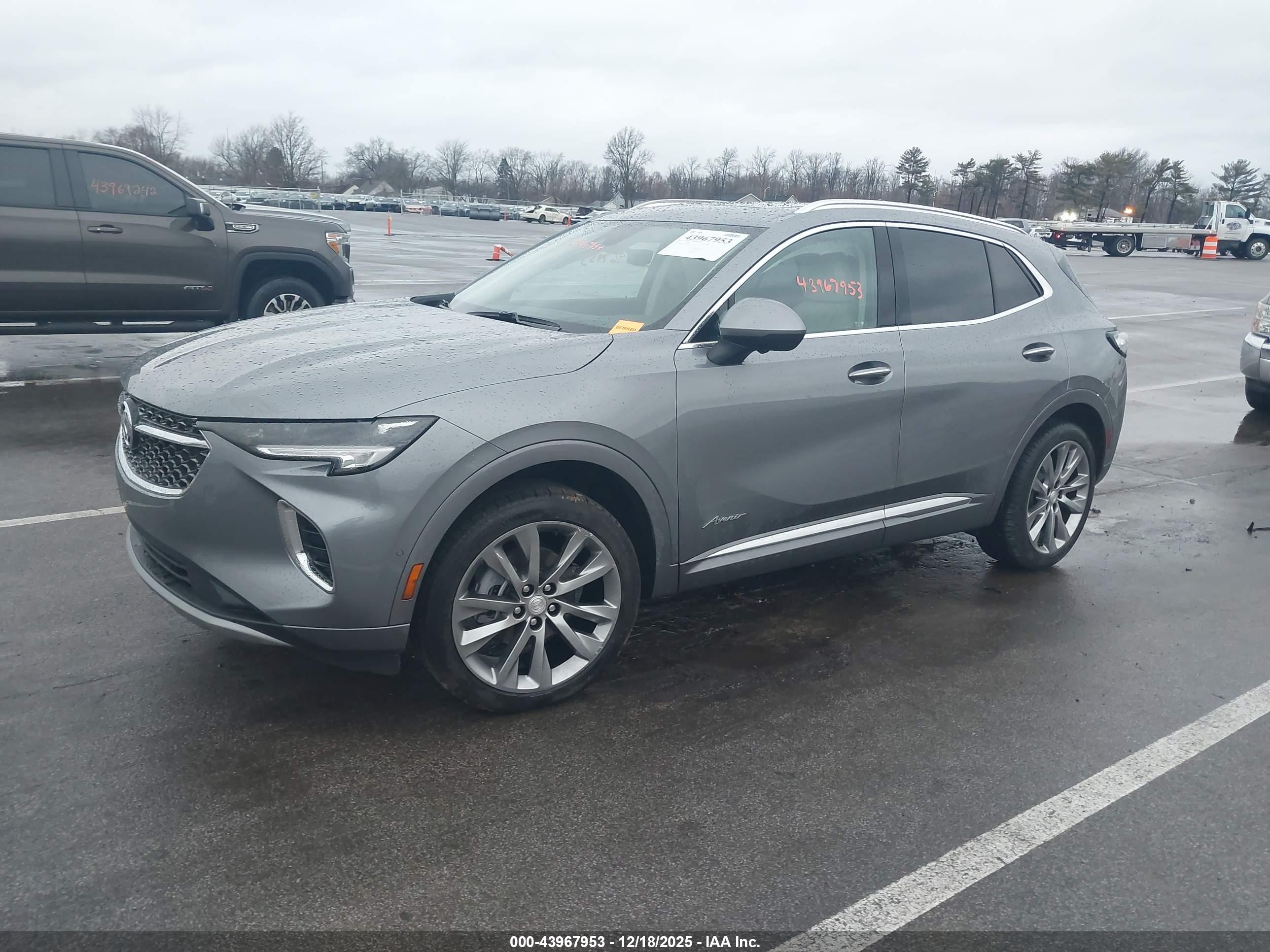 BUICK ENVISION image 2
