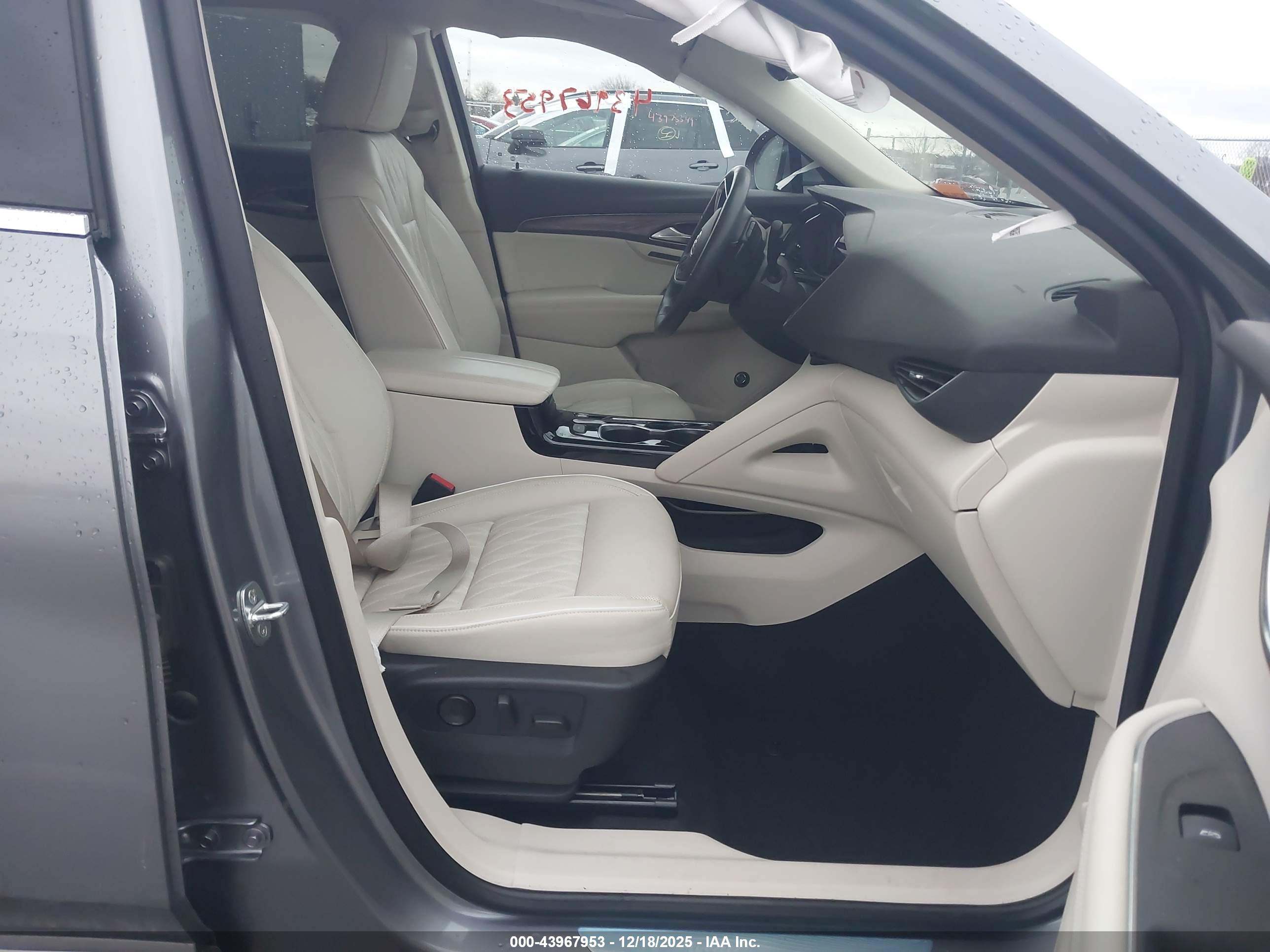 BUICK ENVISION image 5