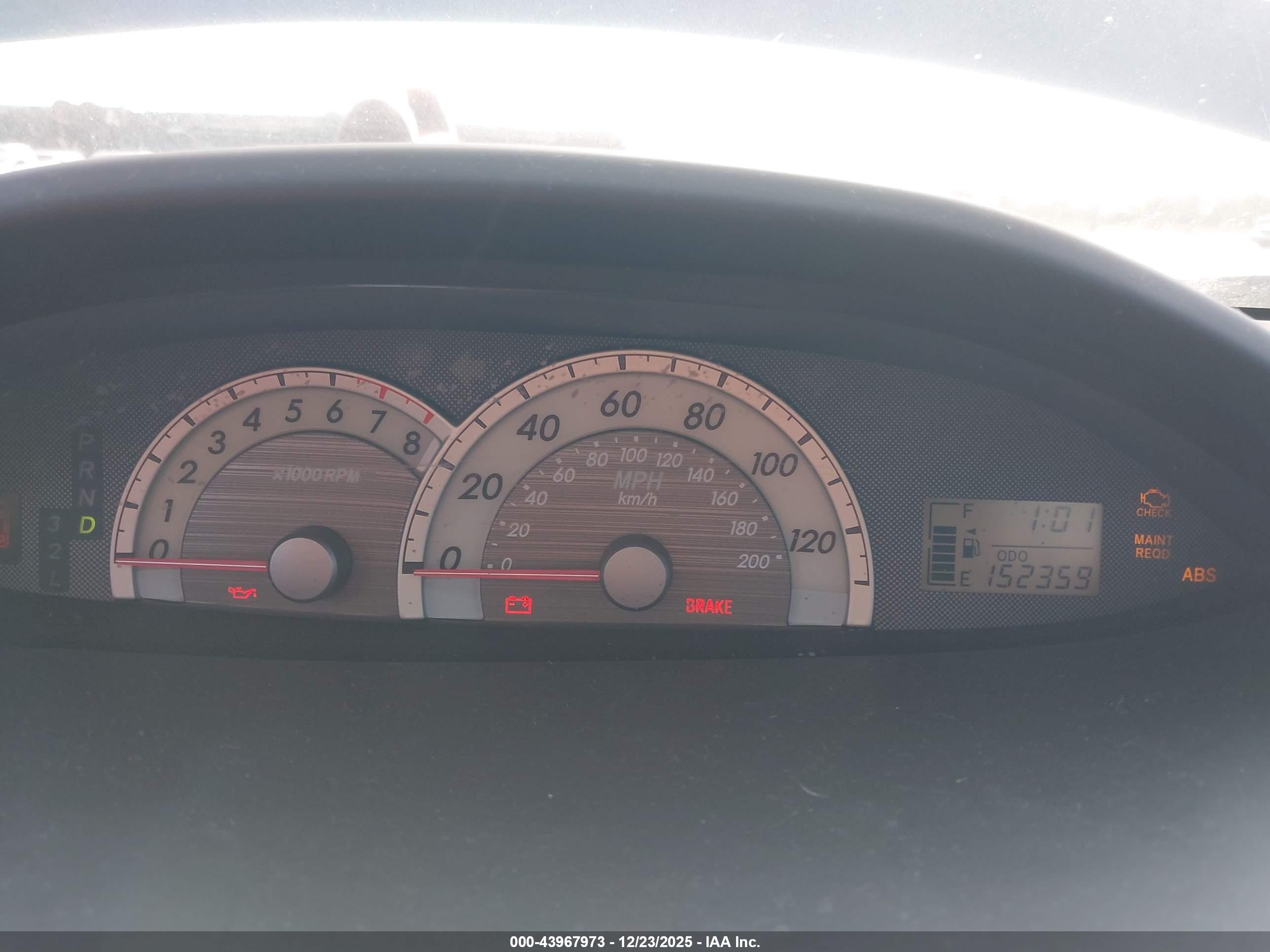 TOYOTA YARIS image 7
