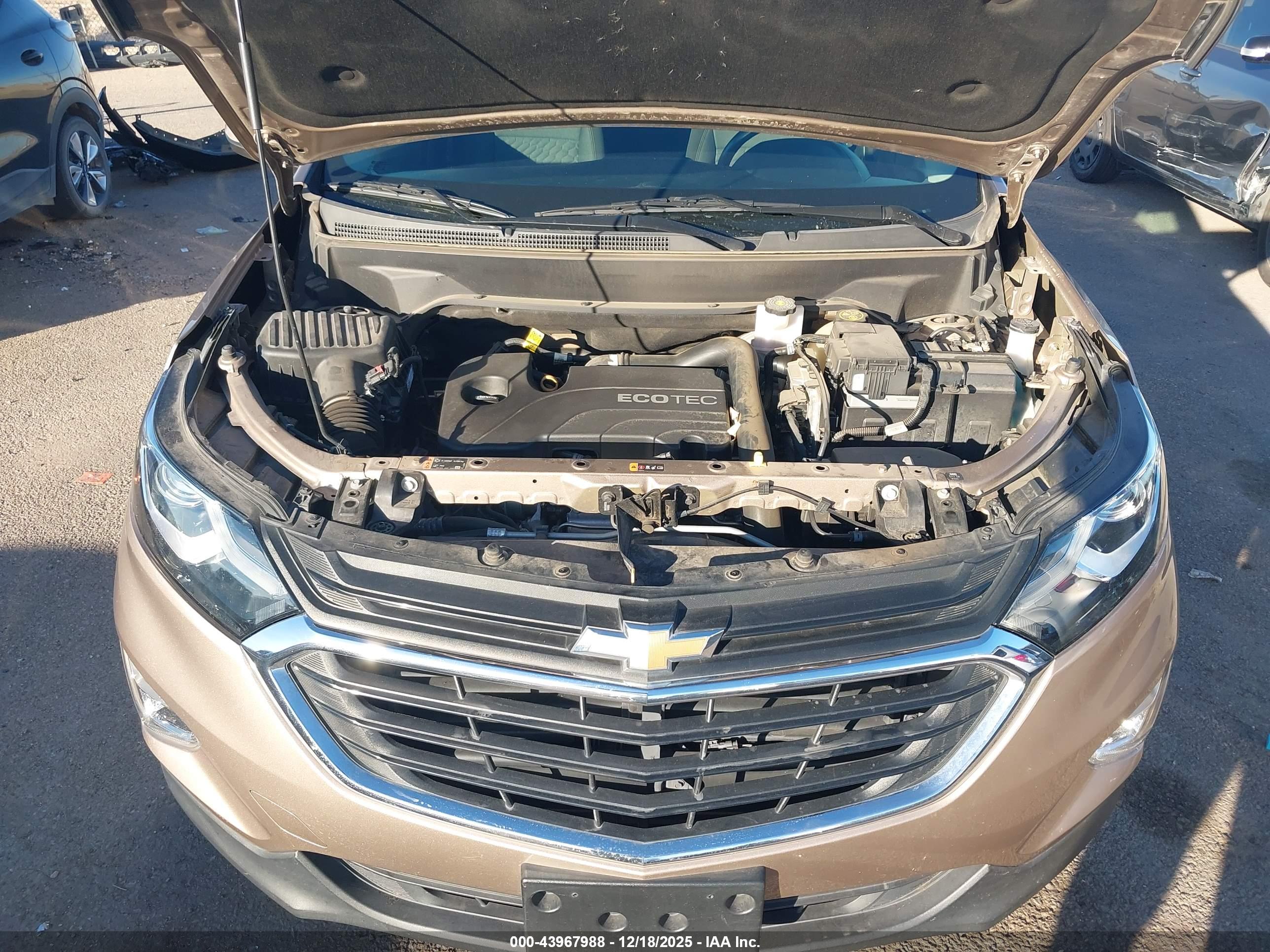 CHEVROLET EQUINOX image 10