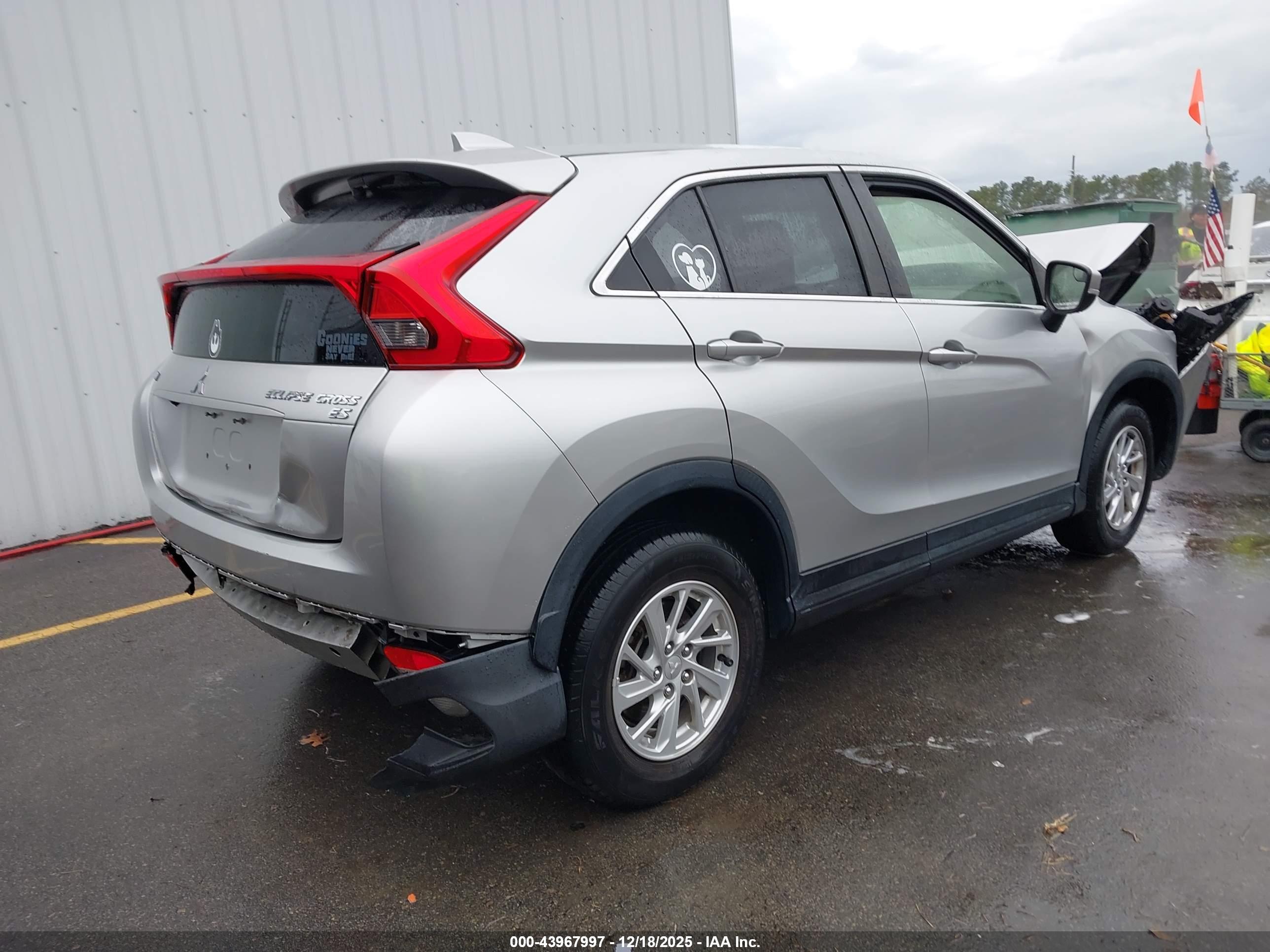 MITSUBISHI ECLIPSE image 4