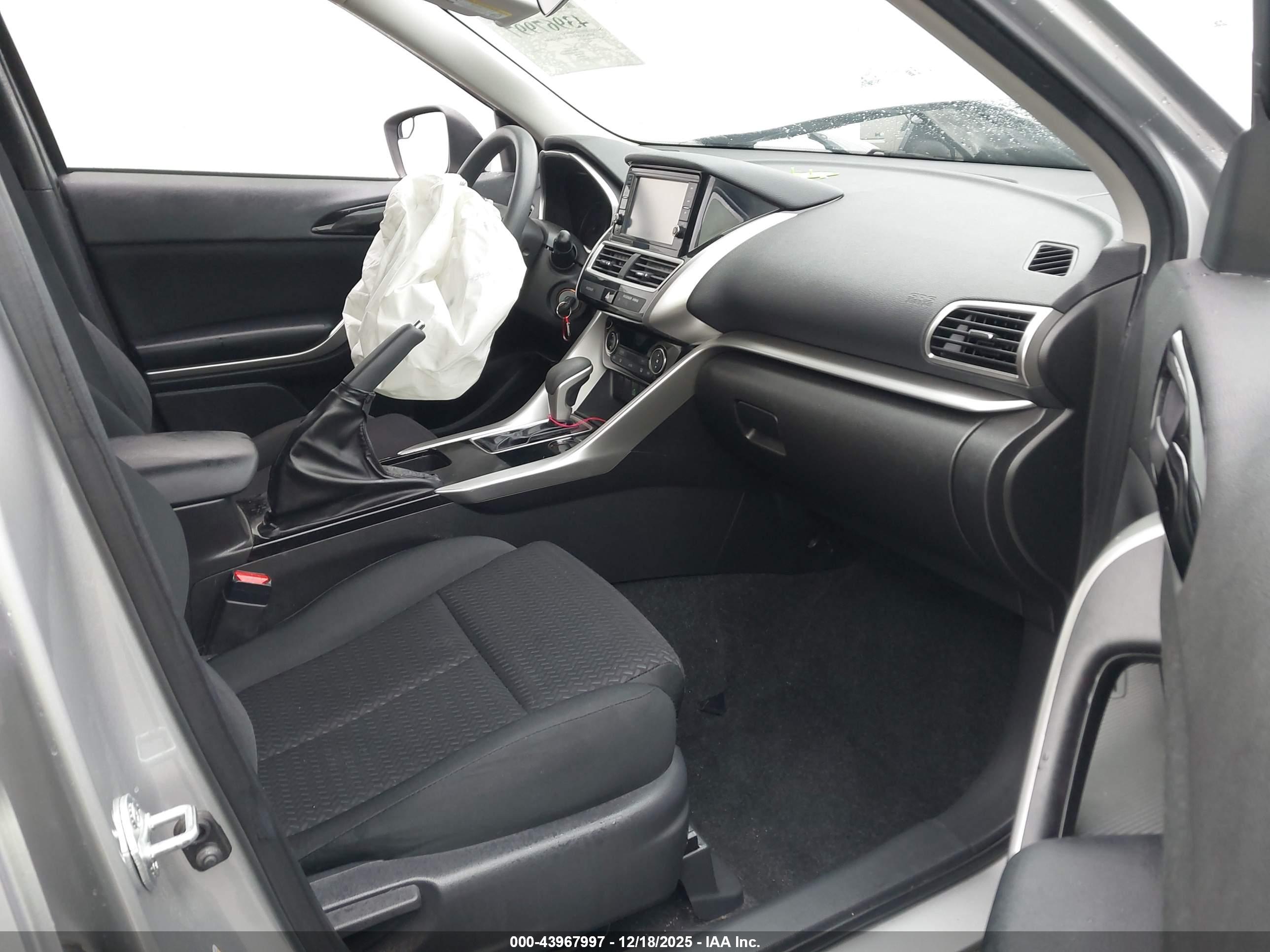 MITSUBISHI ECLIPSE image 5