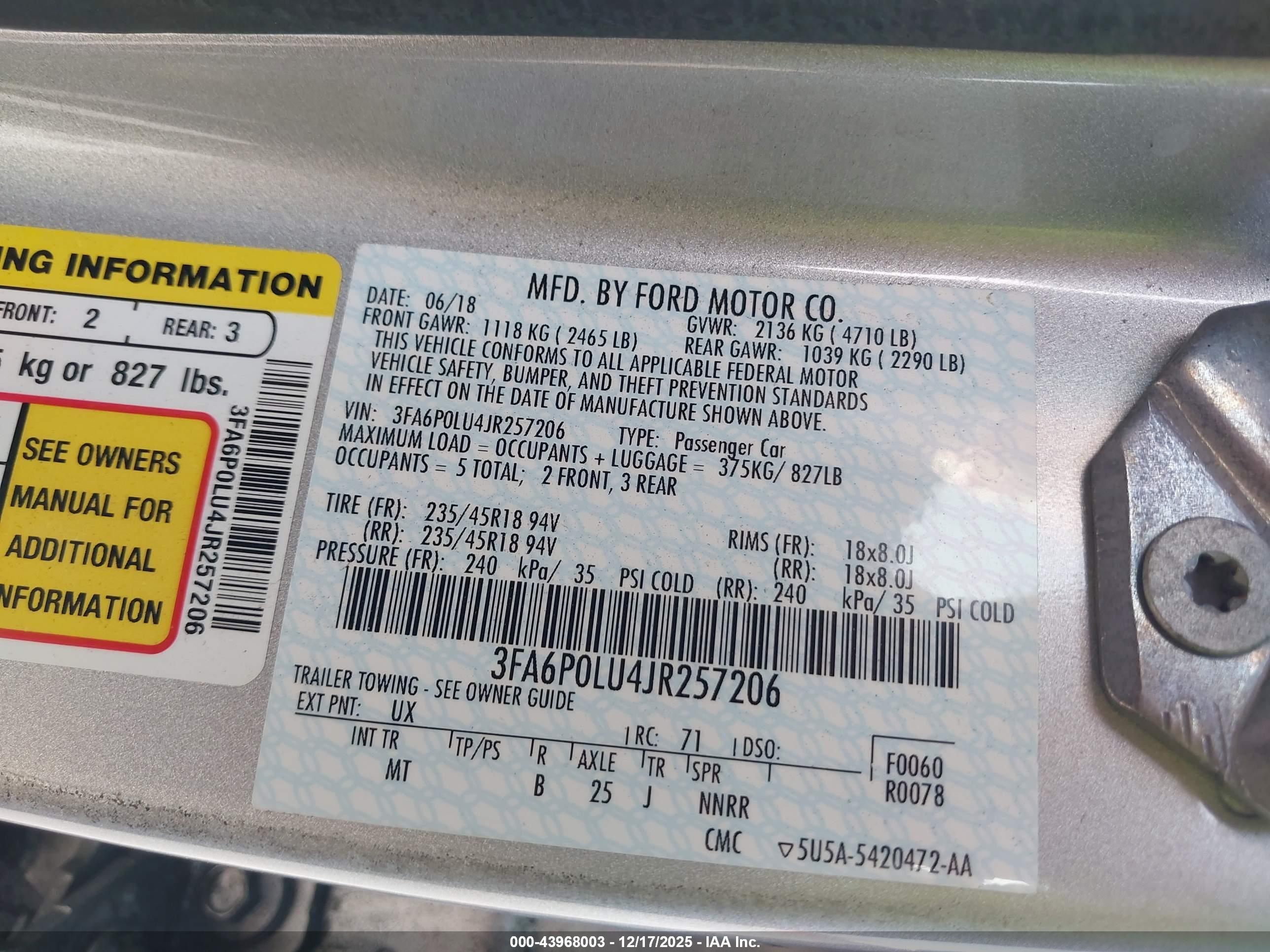 FORD FUSION image 9
