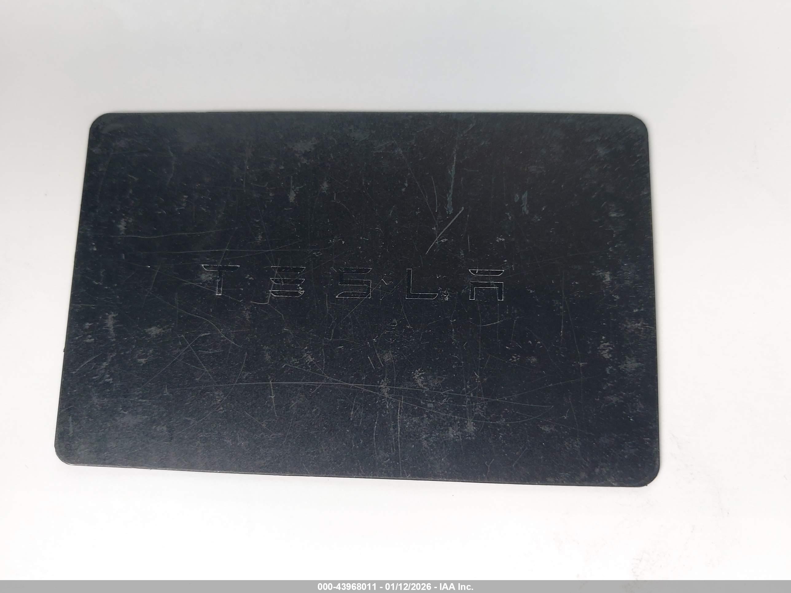 TESLA MODEL image 11