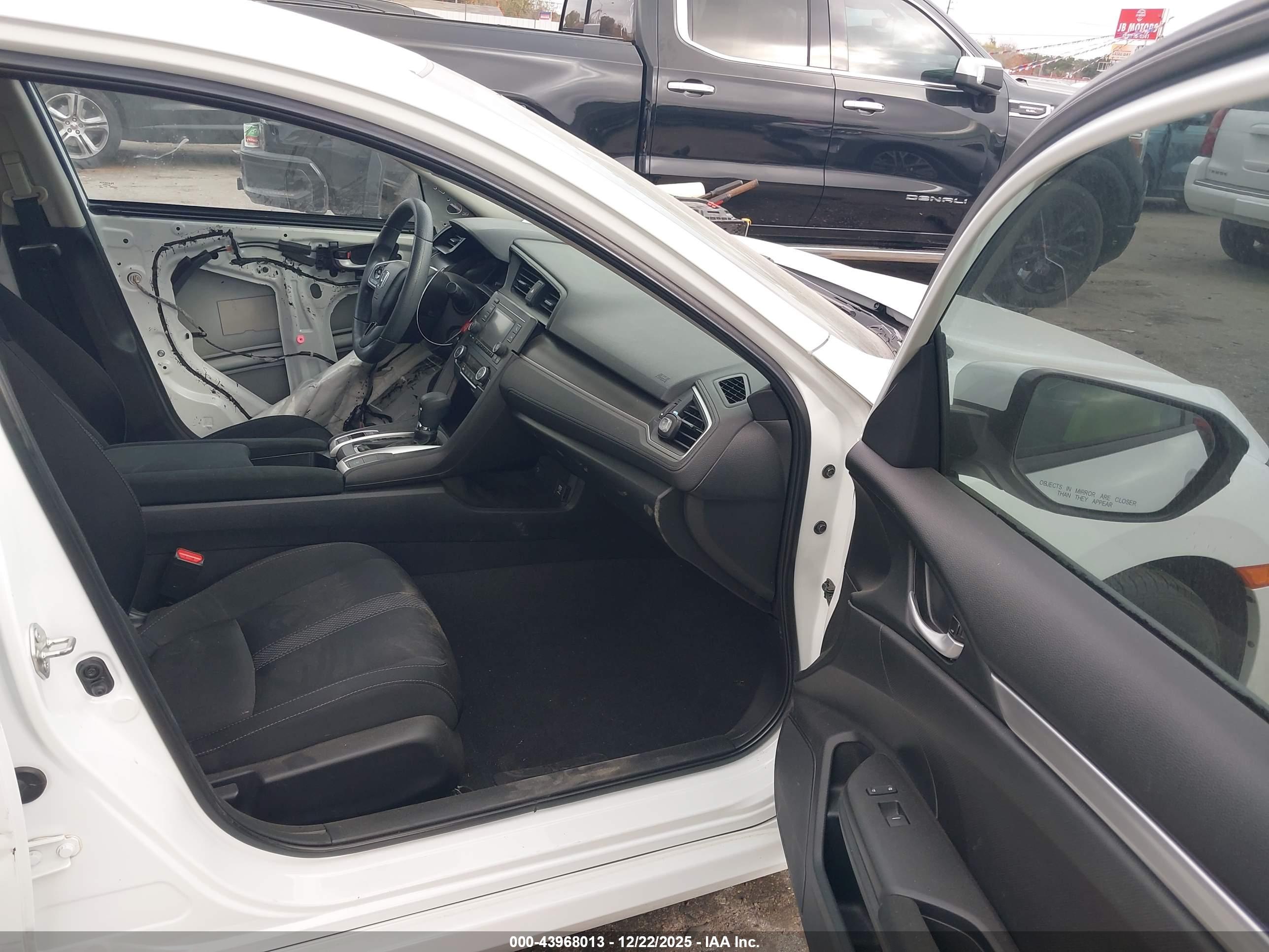 HONDA CIVIC image 5