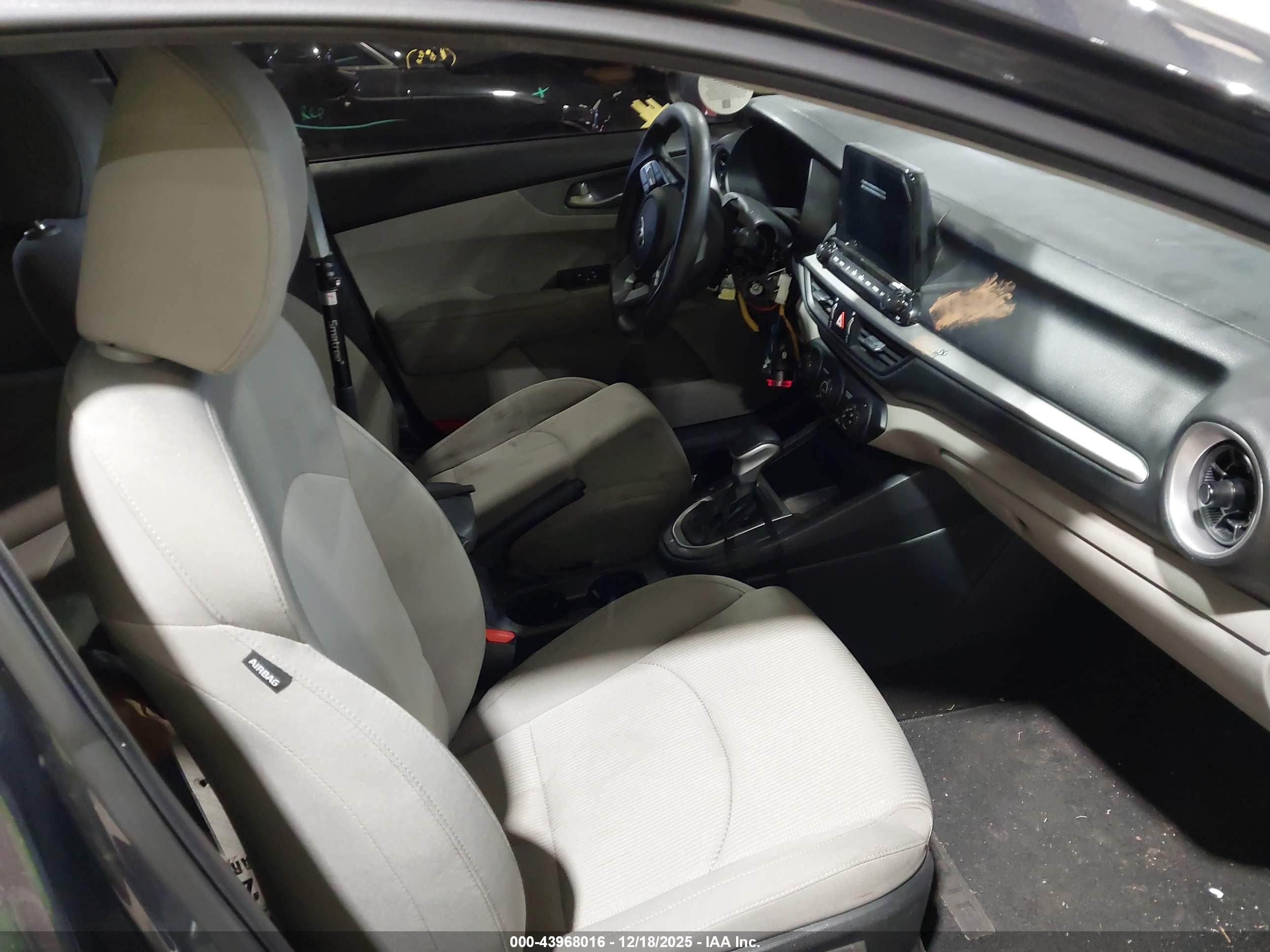 KIA FORTE image 5