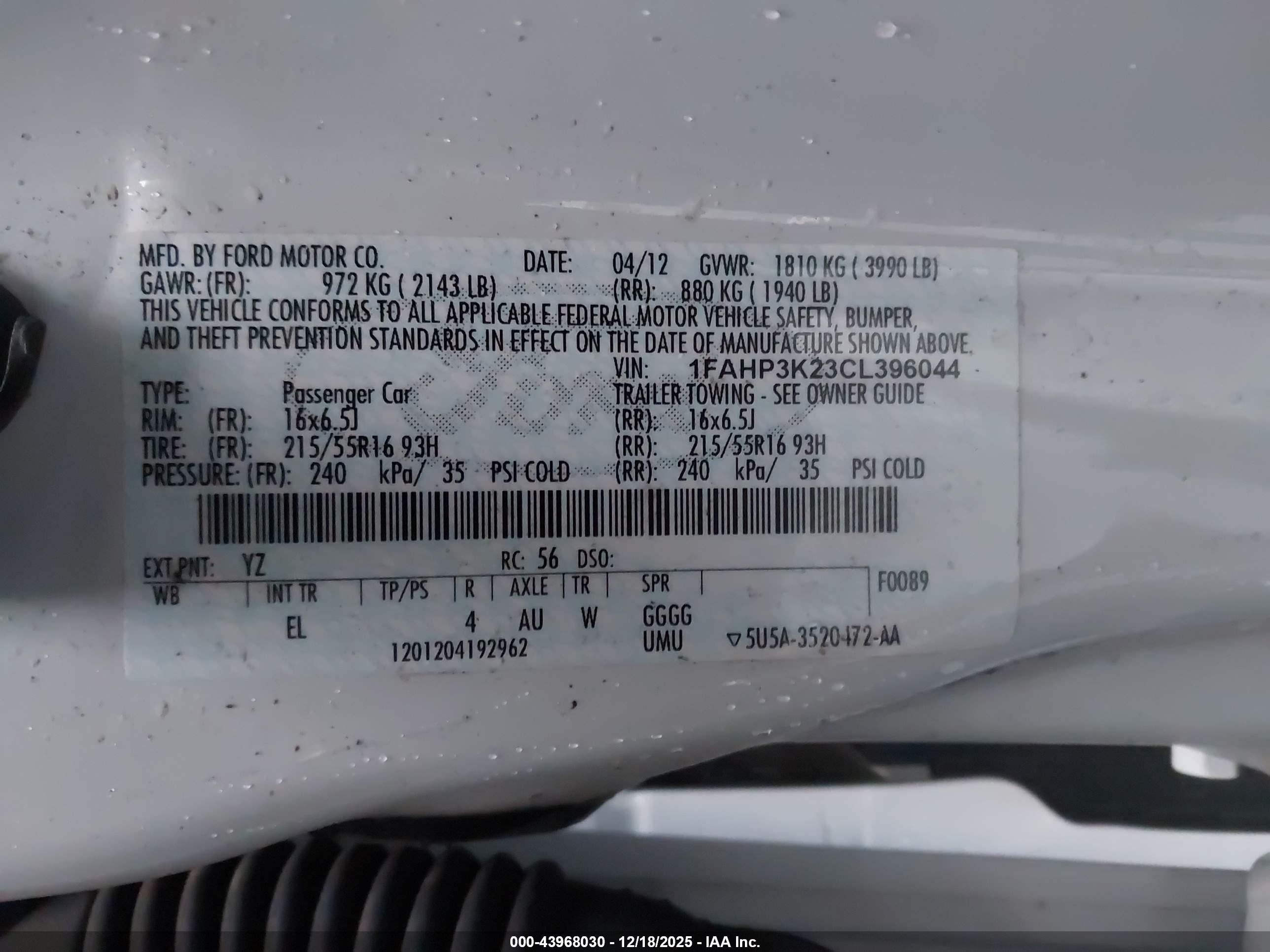 FORD FOCUS image 9