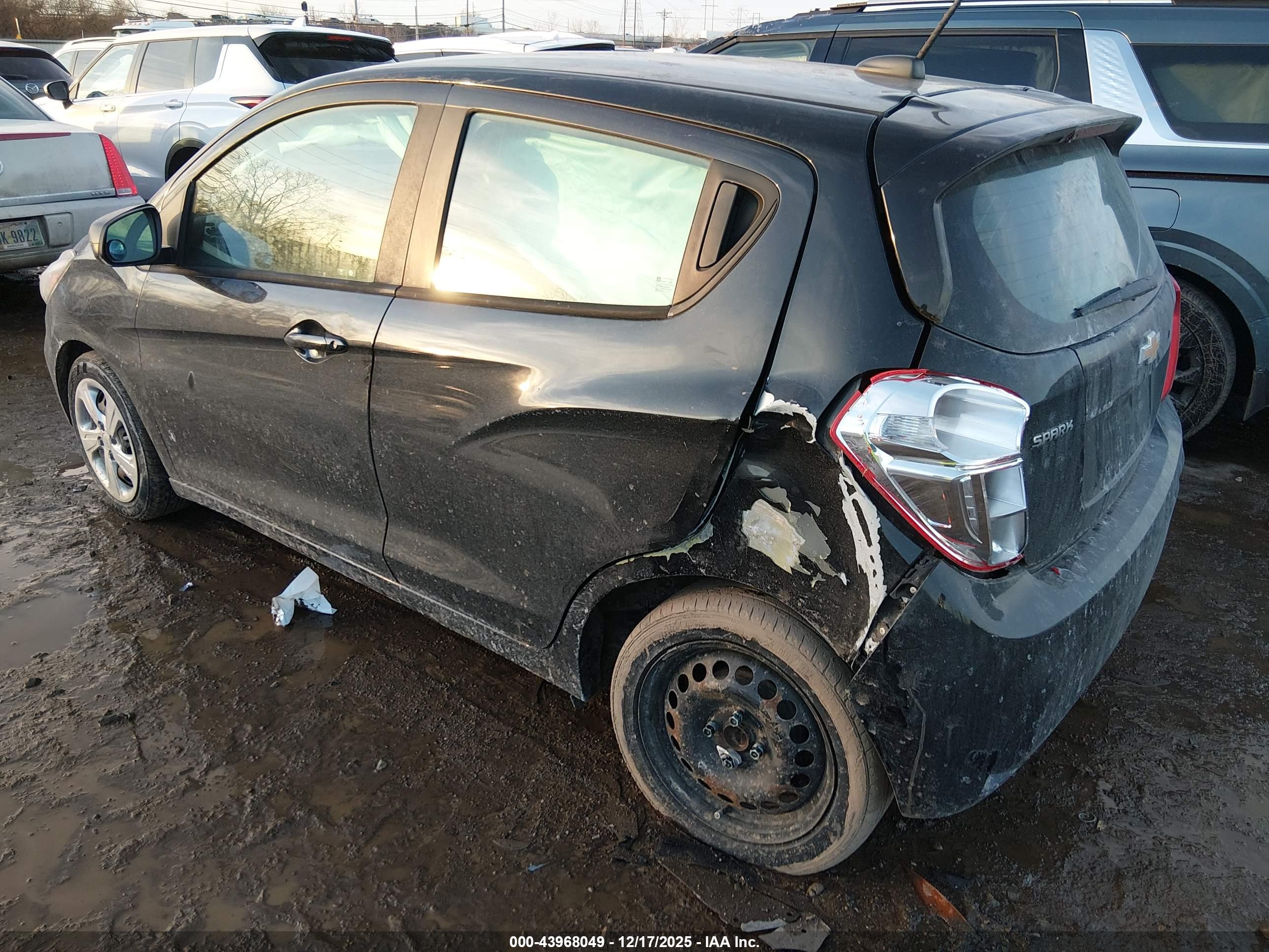 CHEVROLET SPARK image 3