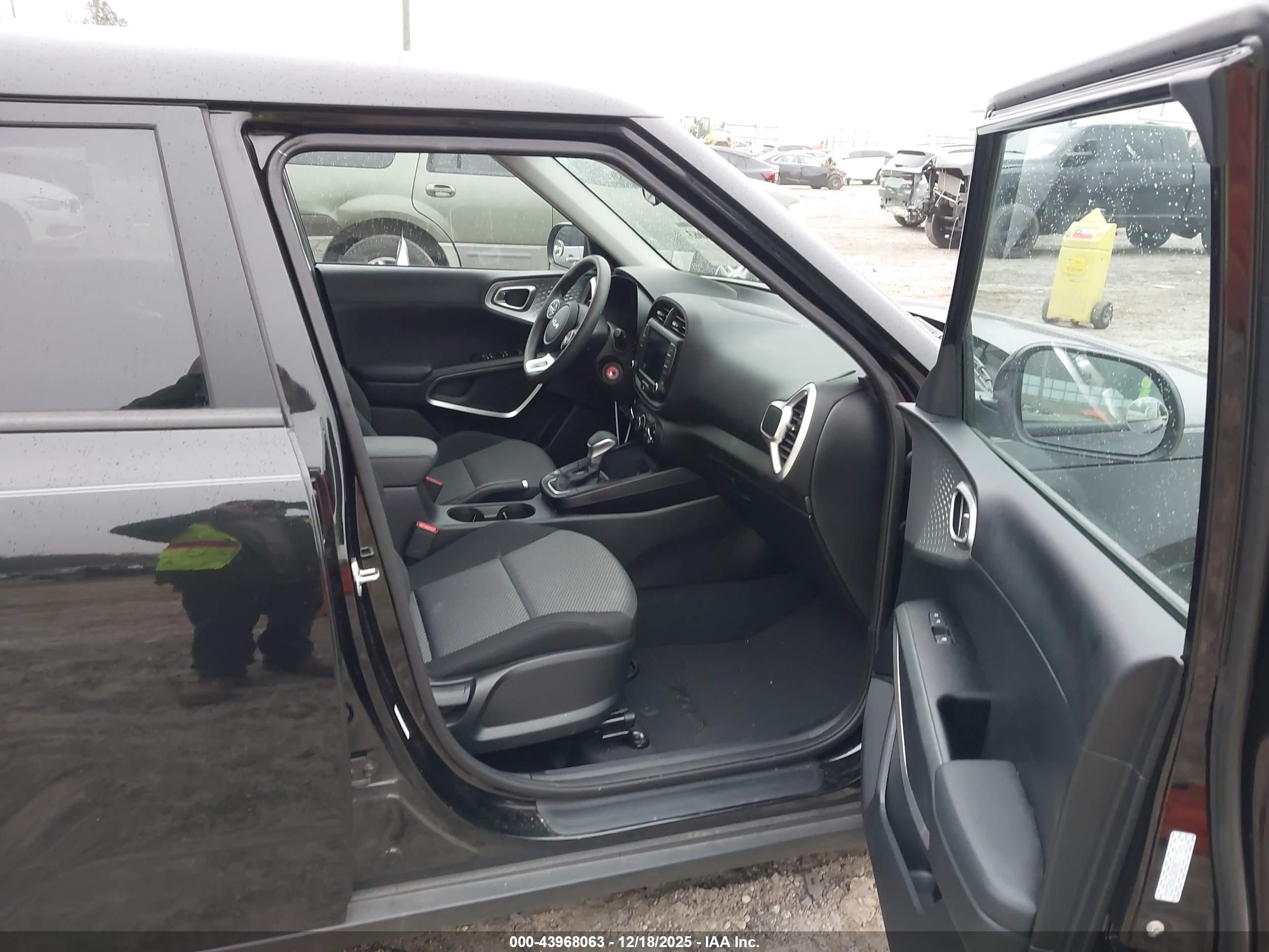KIA SOUL image 5