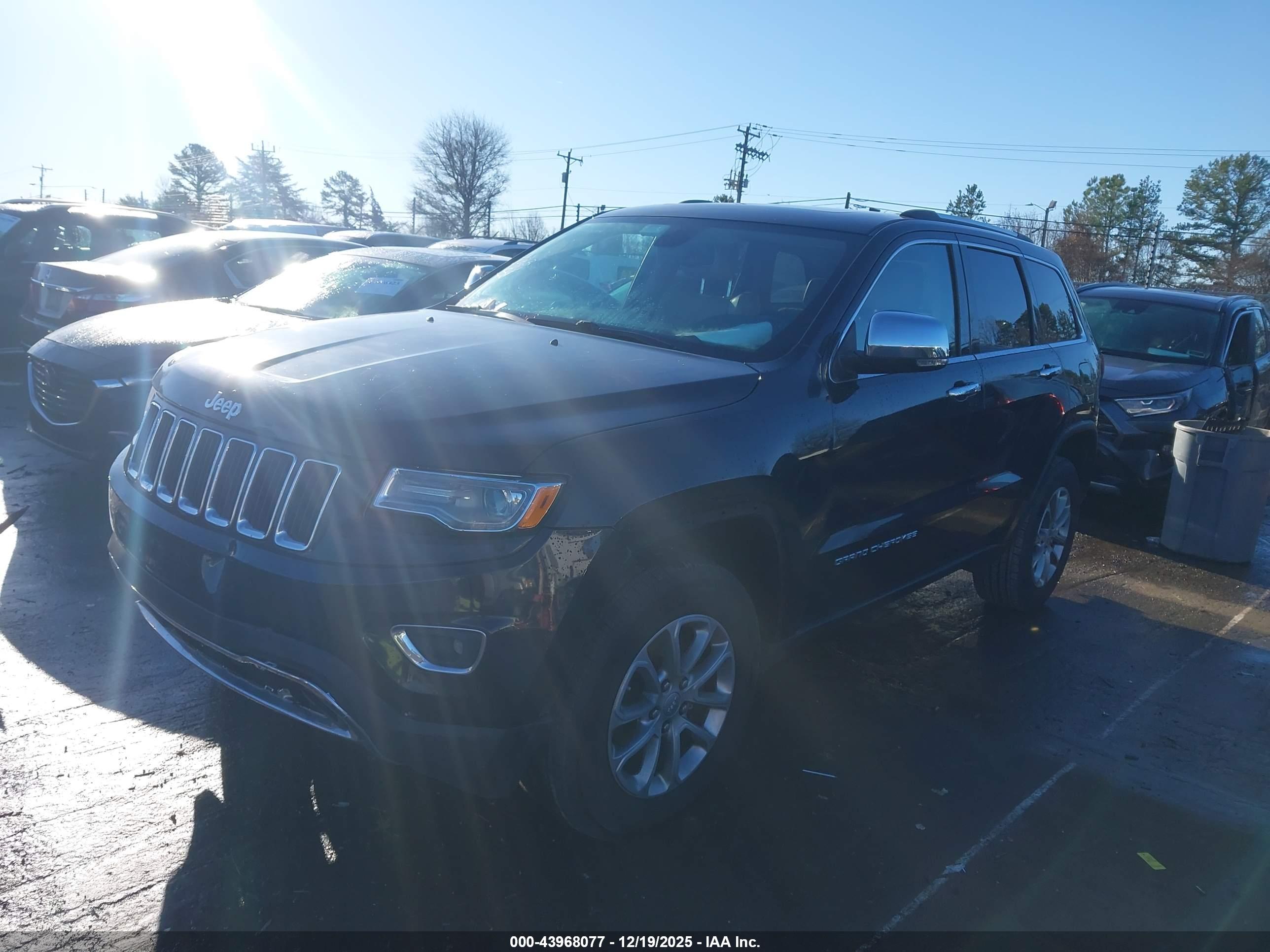 JEEP GRAND image 2