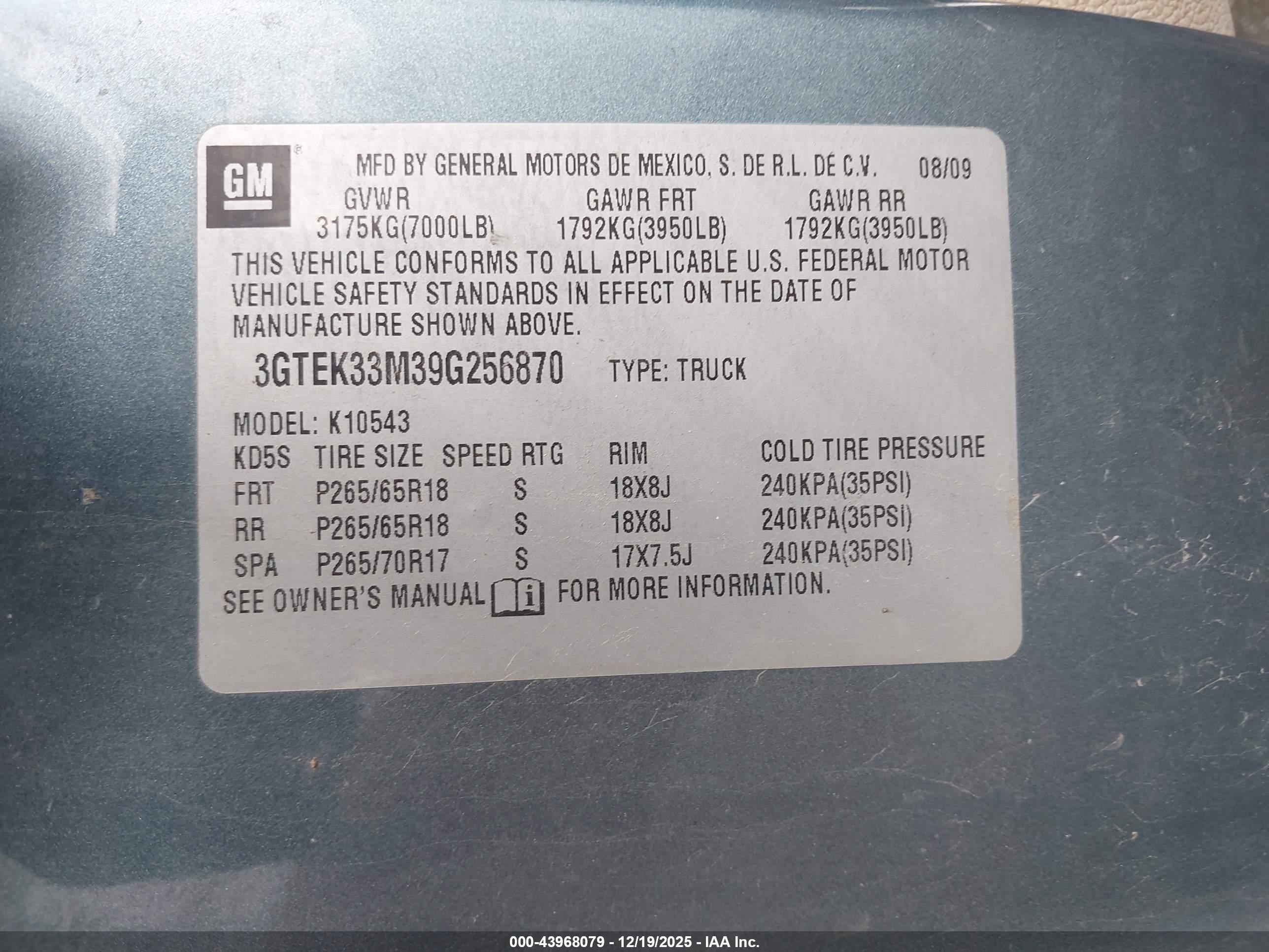 GMC SIERRA image 9