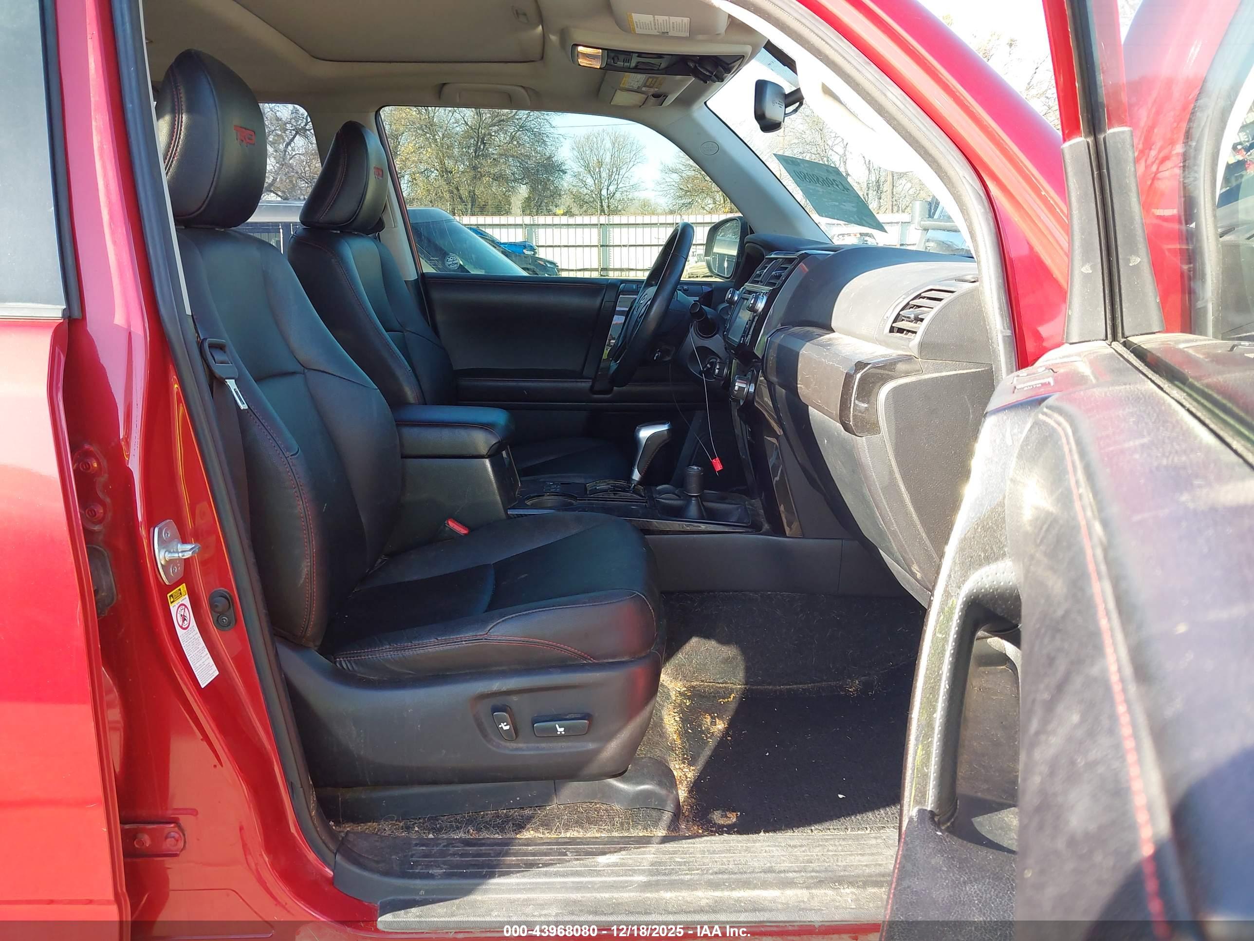 TOYOTA 4RUNNER image 5