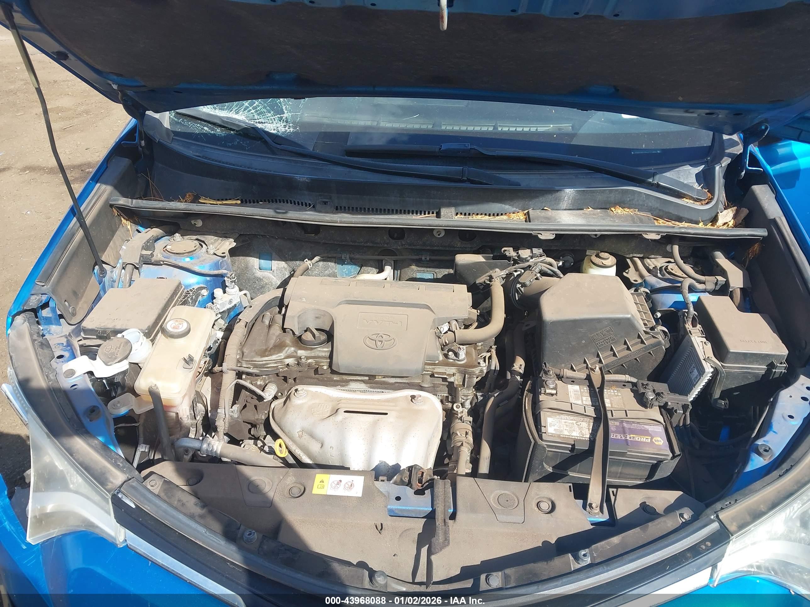 TOYOTA RAV4 image 10