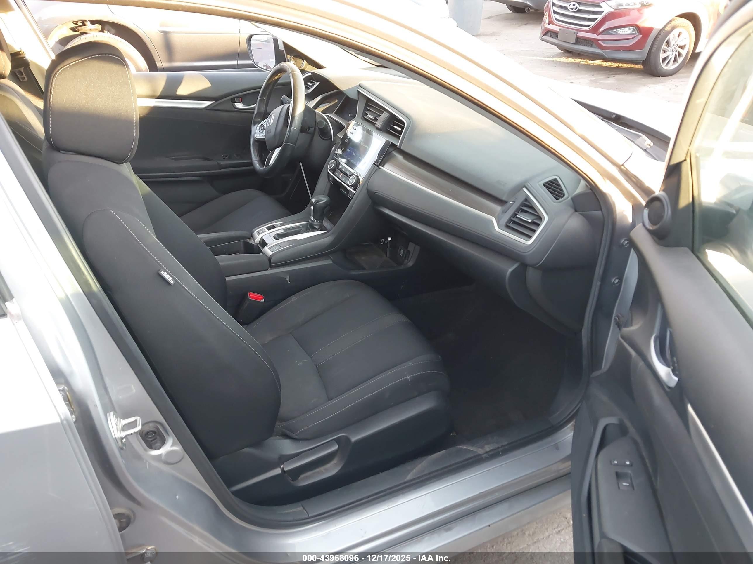 HONDA CIVIC image 5