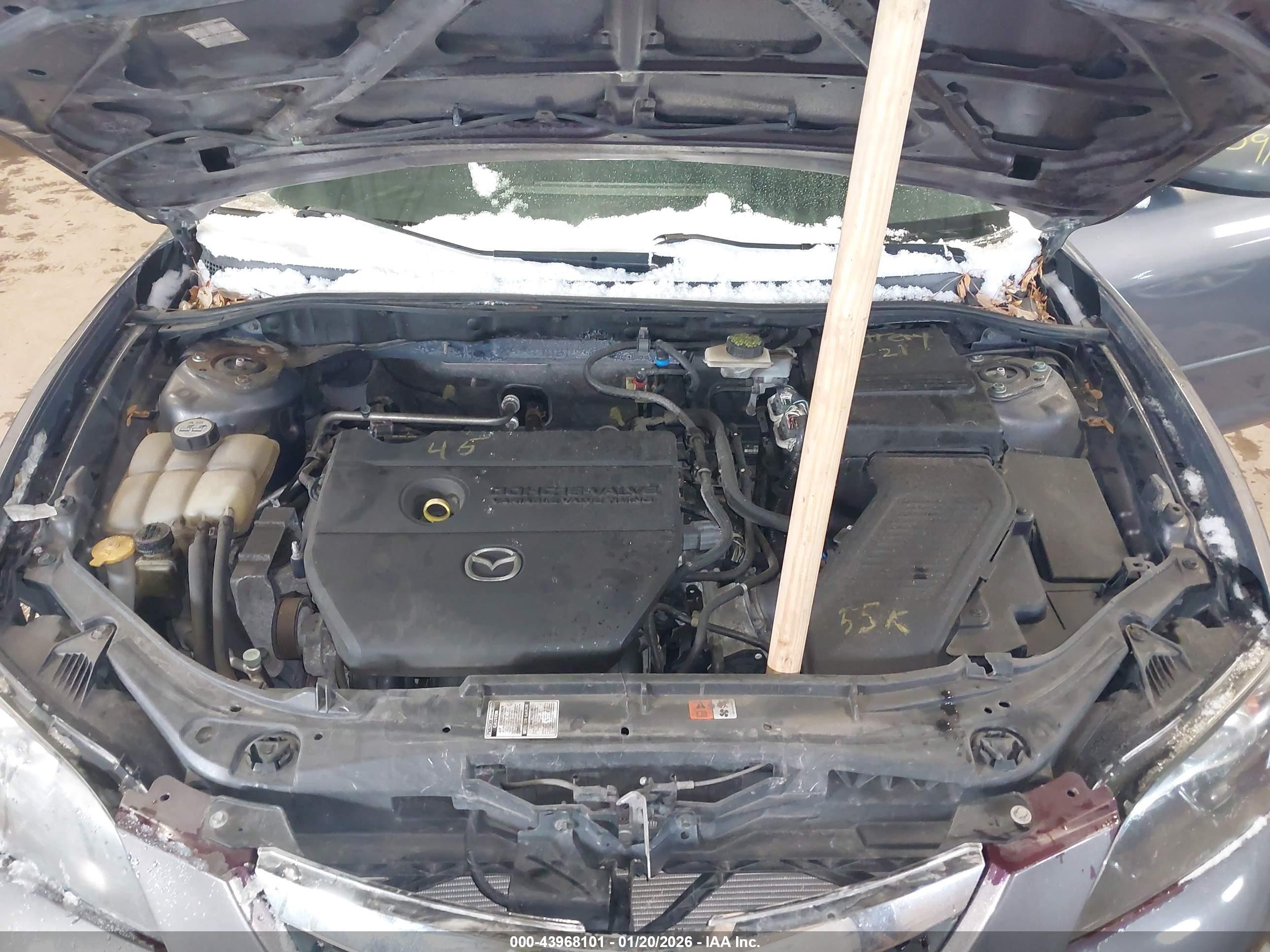 MAZDA MAZDA3 image 10