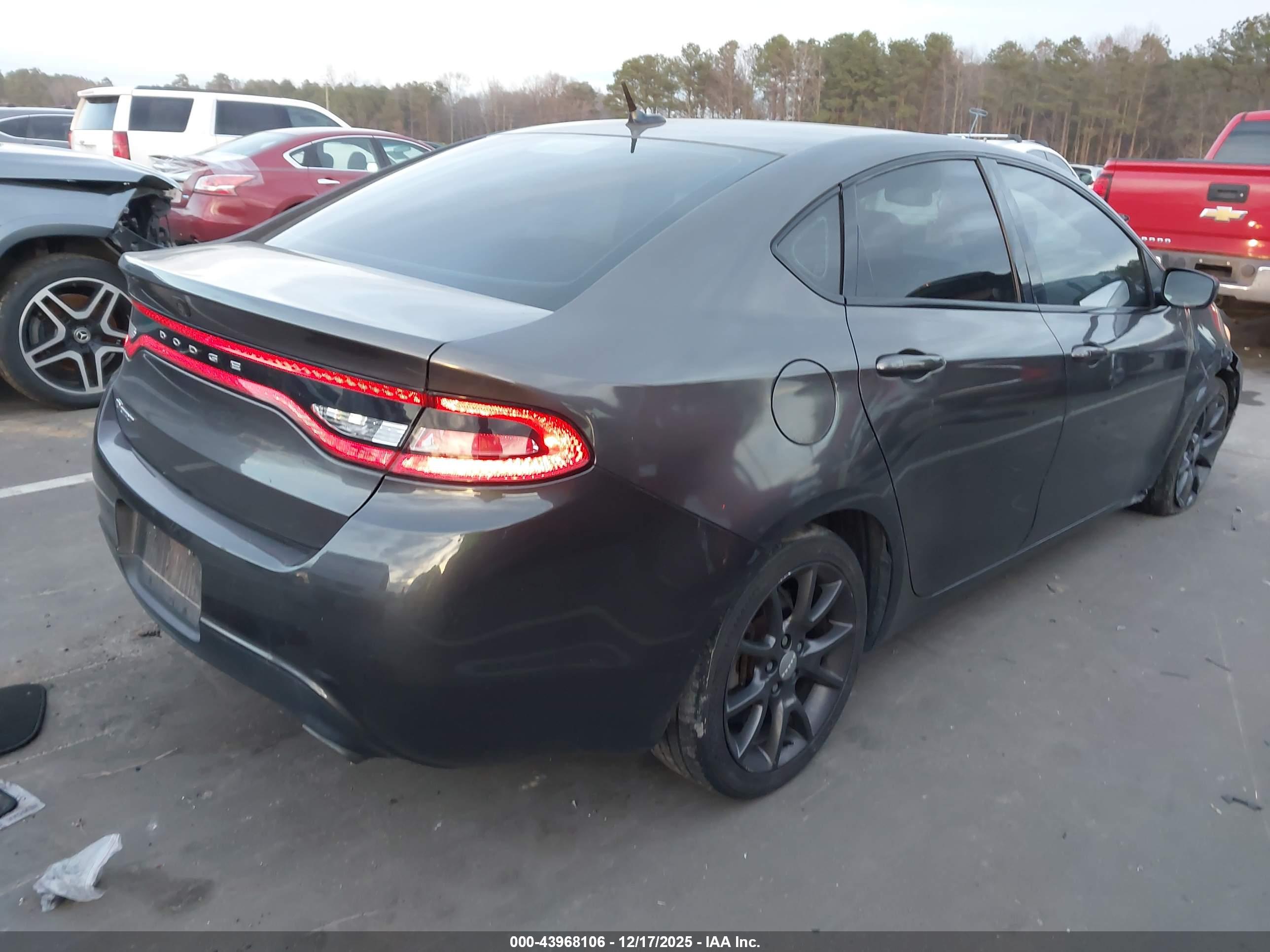 DODGE DART image 4