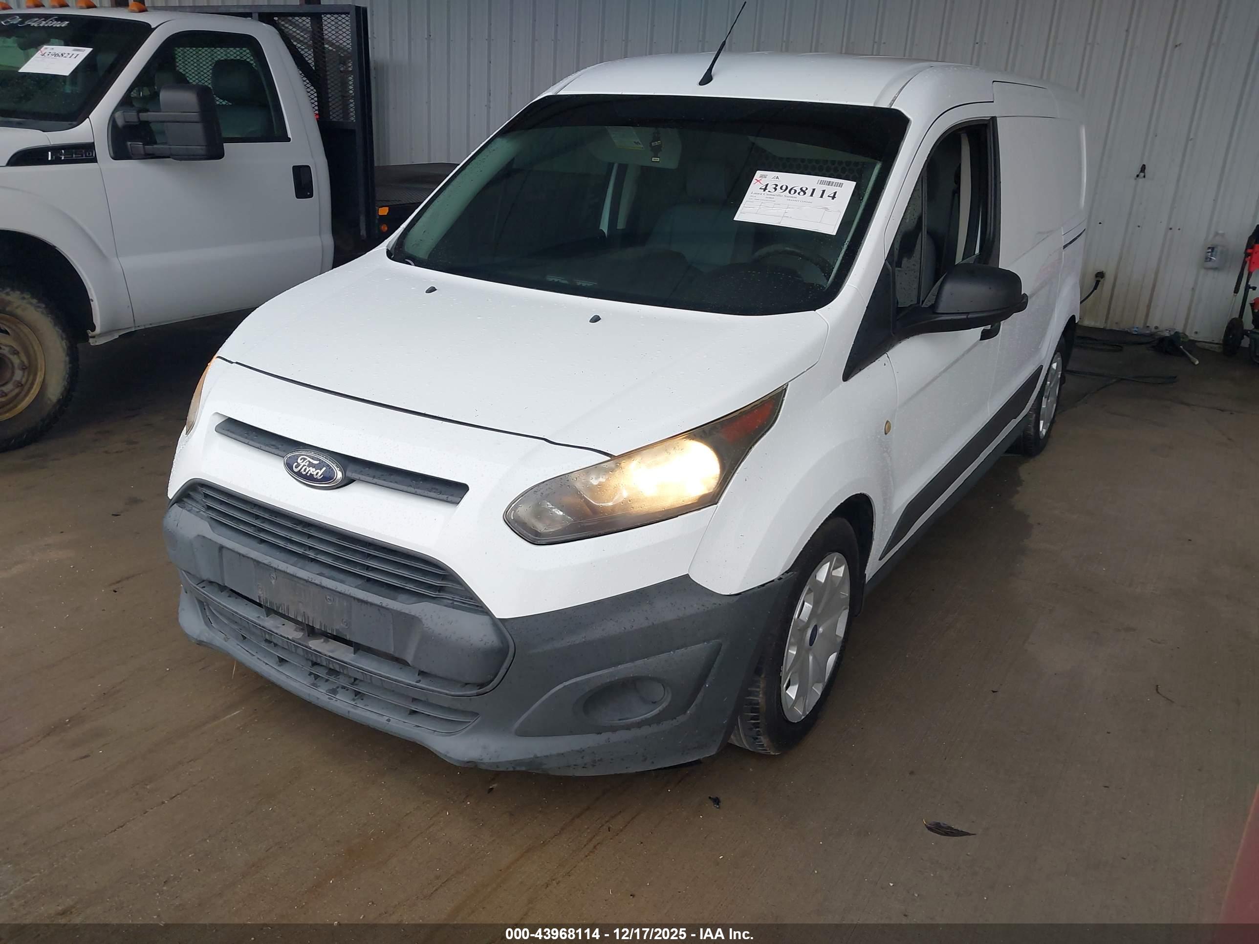 FORD TRANSIT image 2