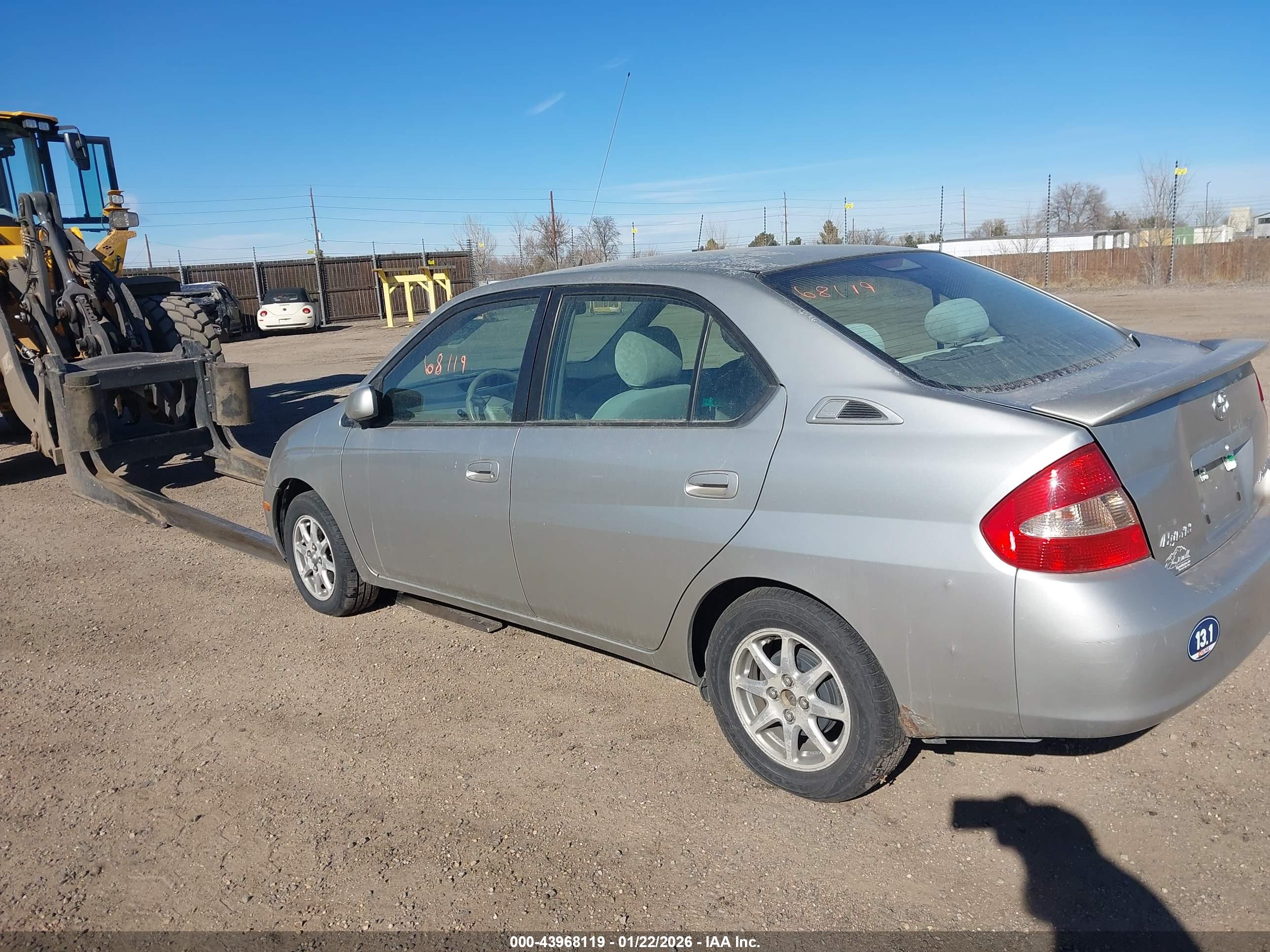 TOYOTA PRIUS image 3