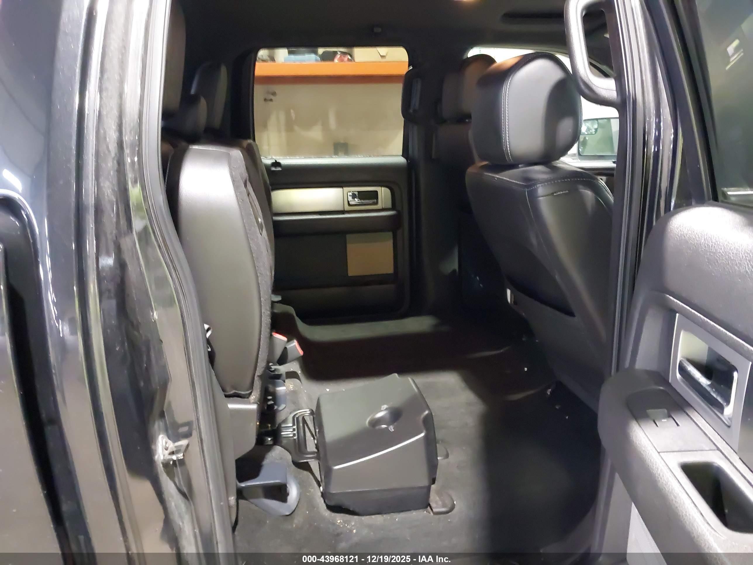 FORD F-150 image 8