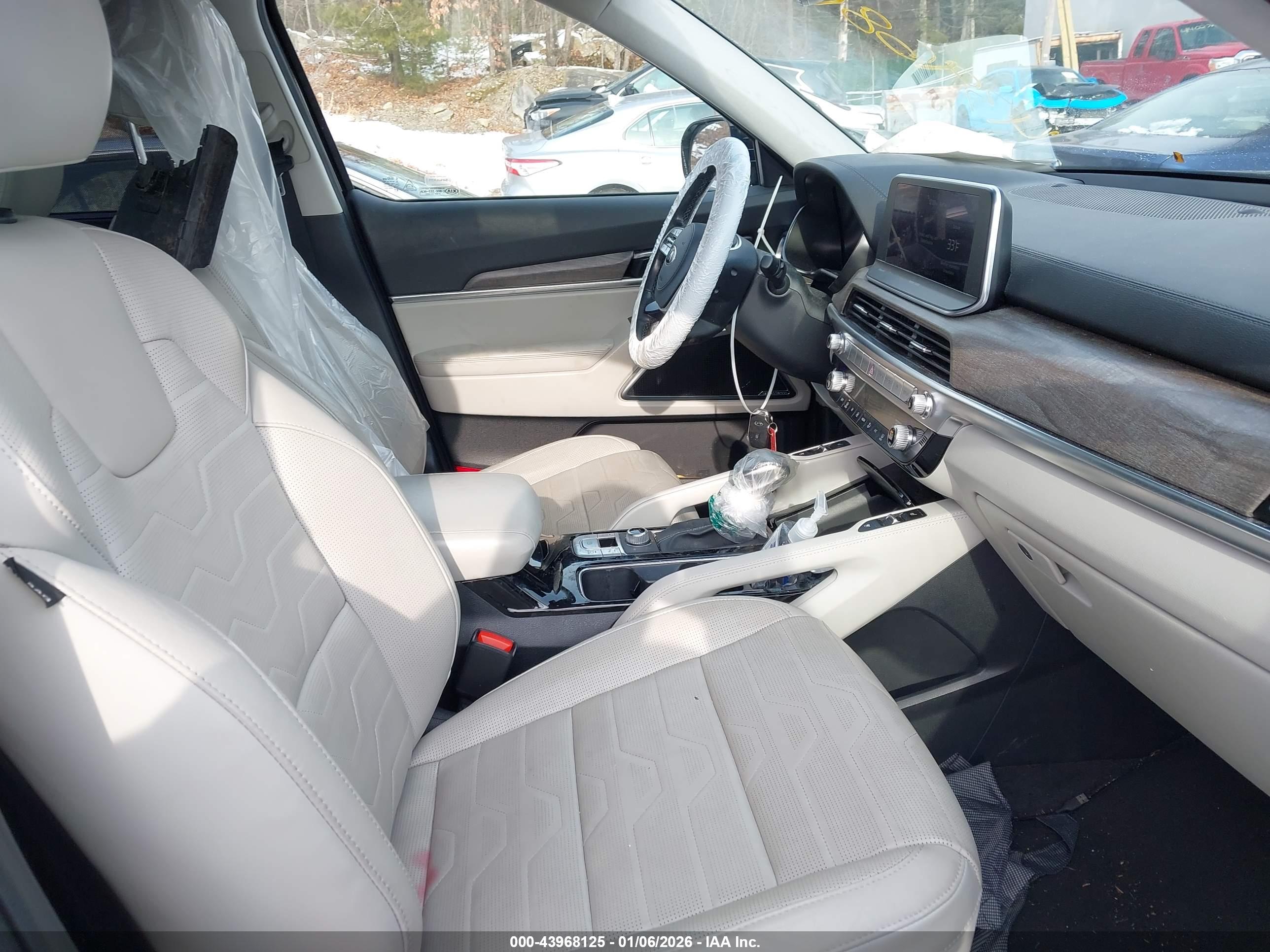 KIA TELLURIDE image 5