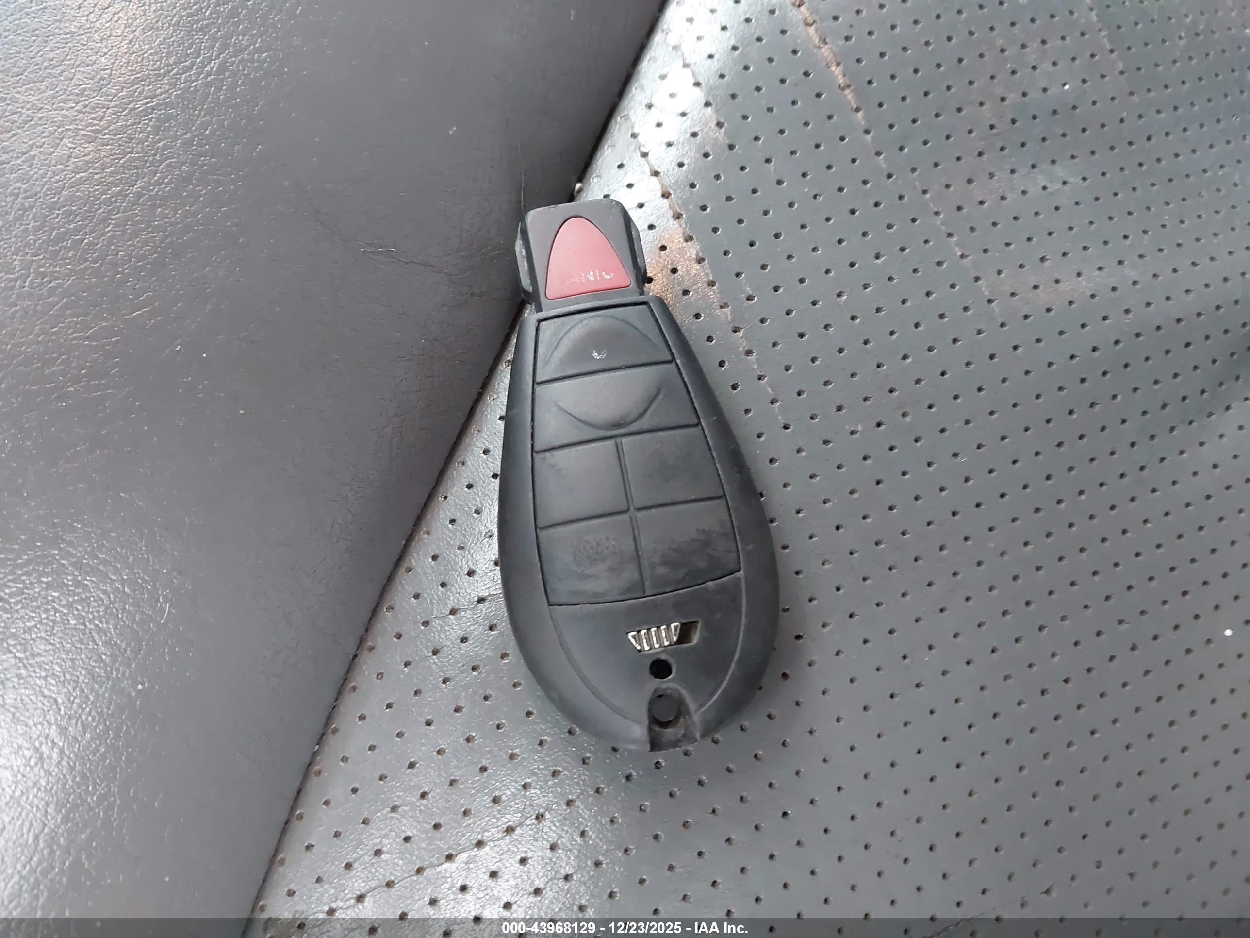 JEEP GRAND image 11