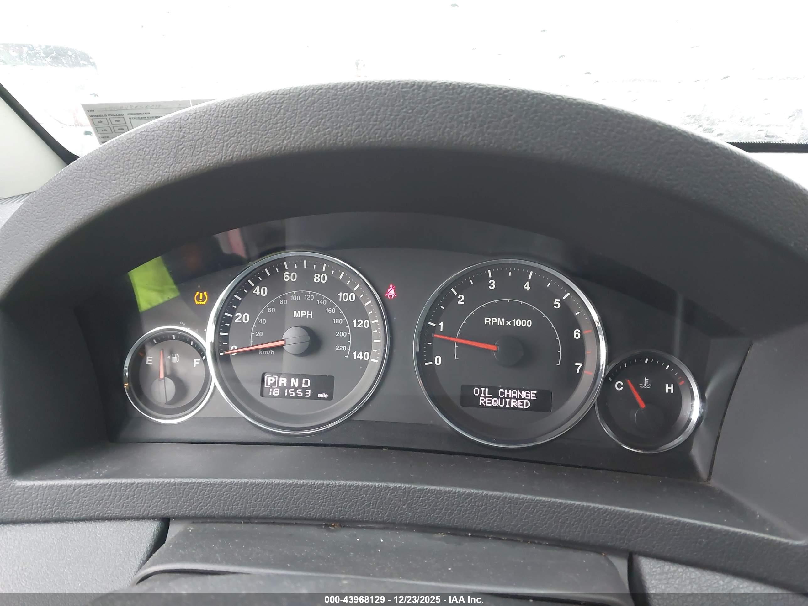 JEEP GRAND image 7