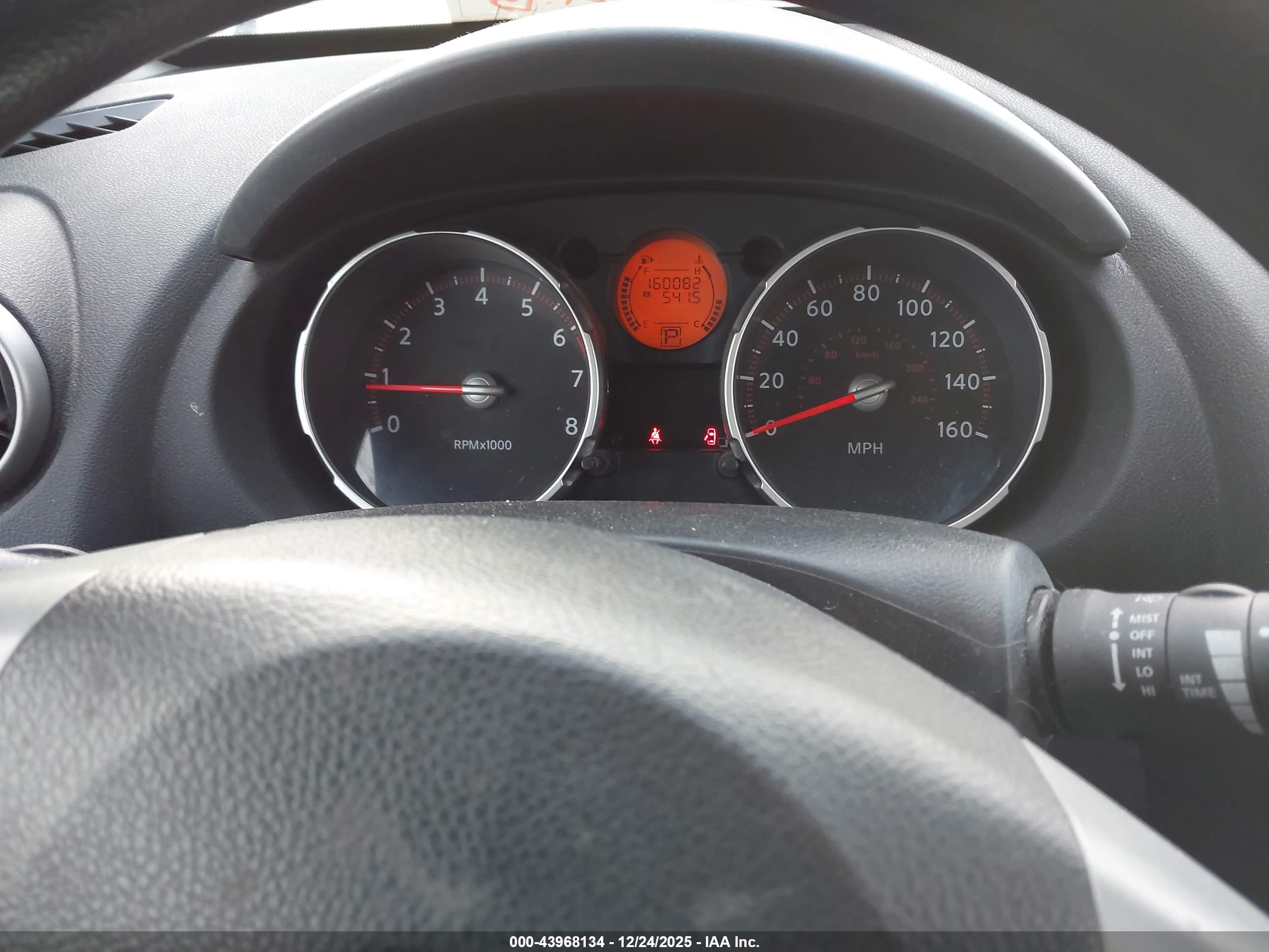 NISSAN ROGUE image 7