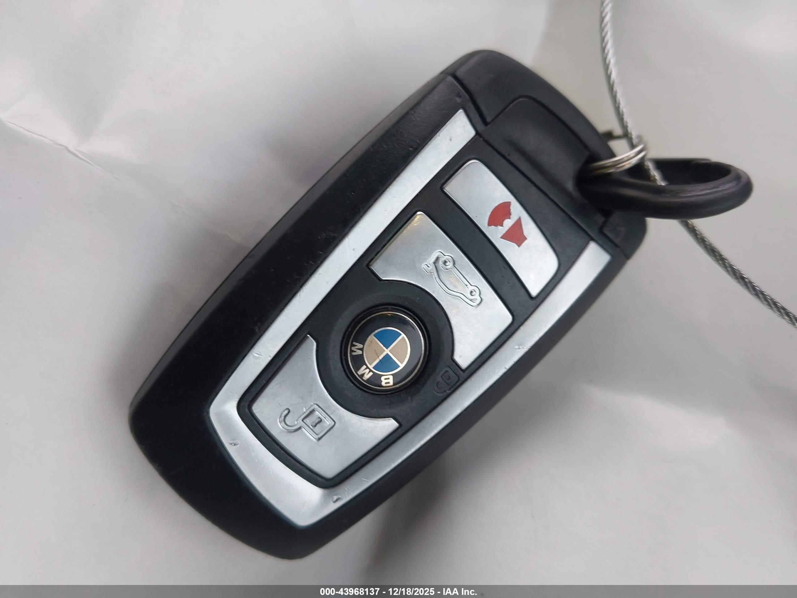 BMW 328I image 11