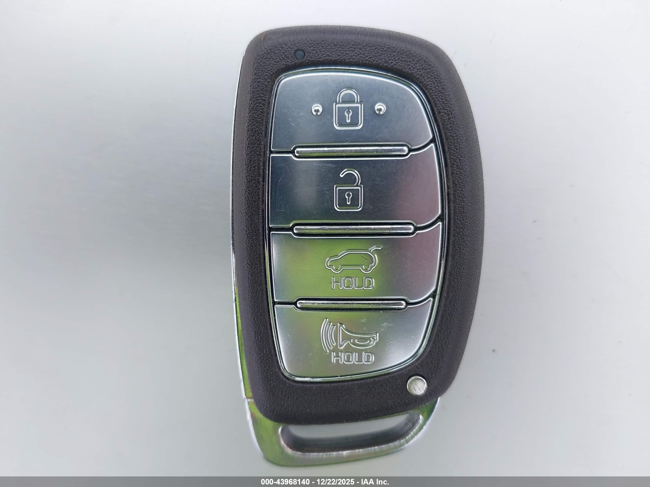 HYUNDAI TUCSON image 11