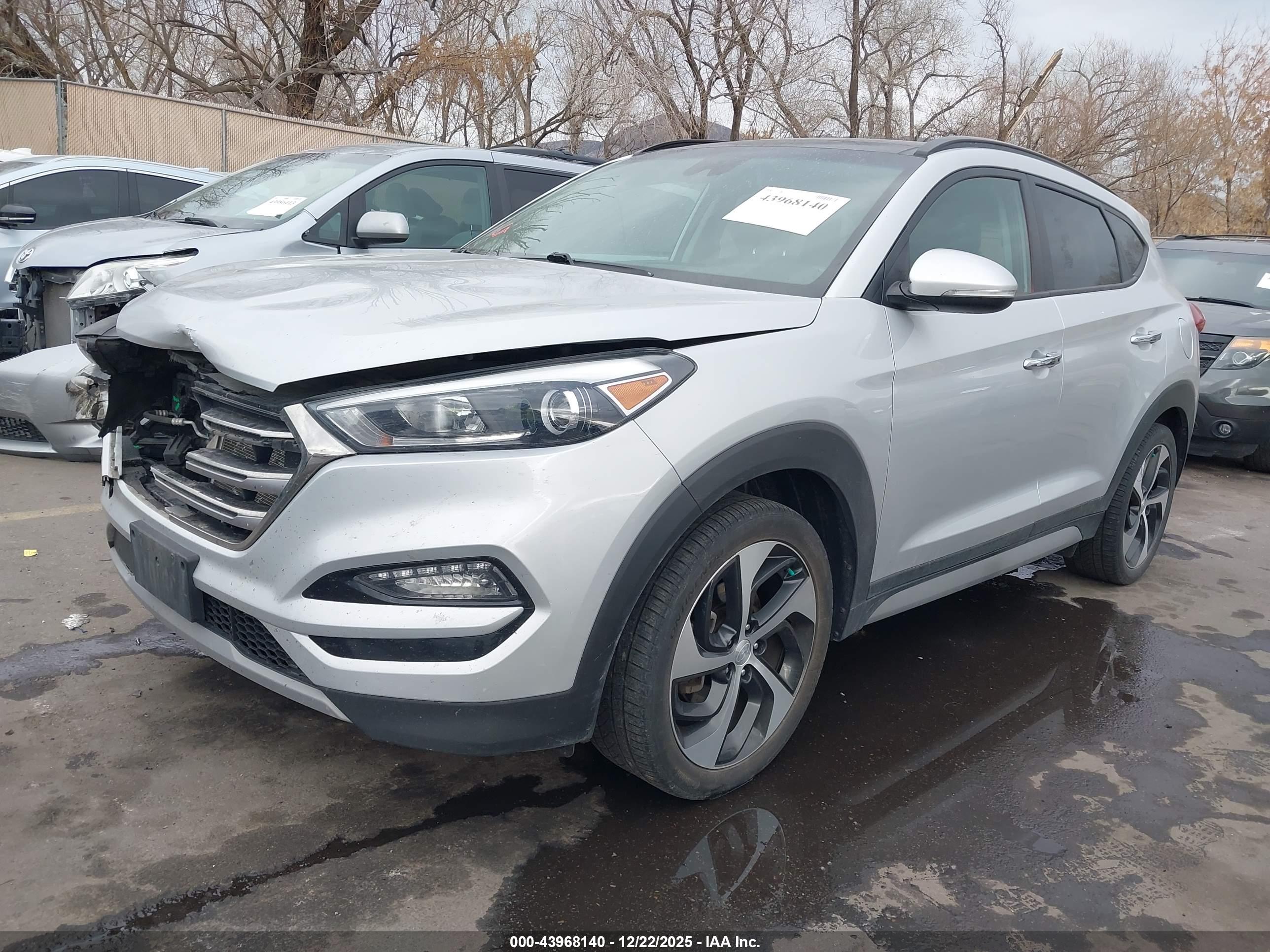HYUNDAI TUCSON image 2