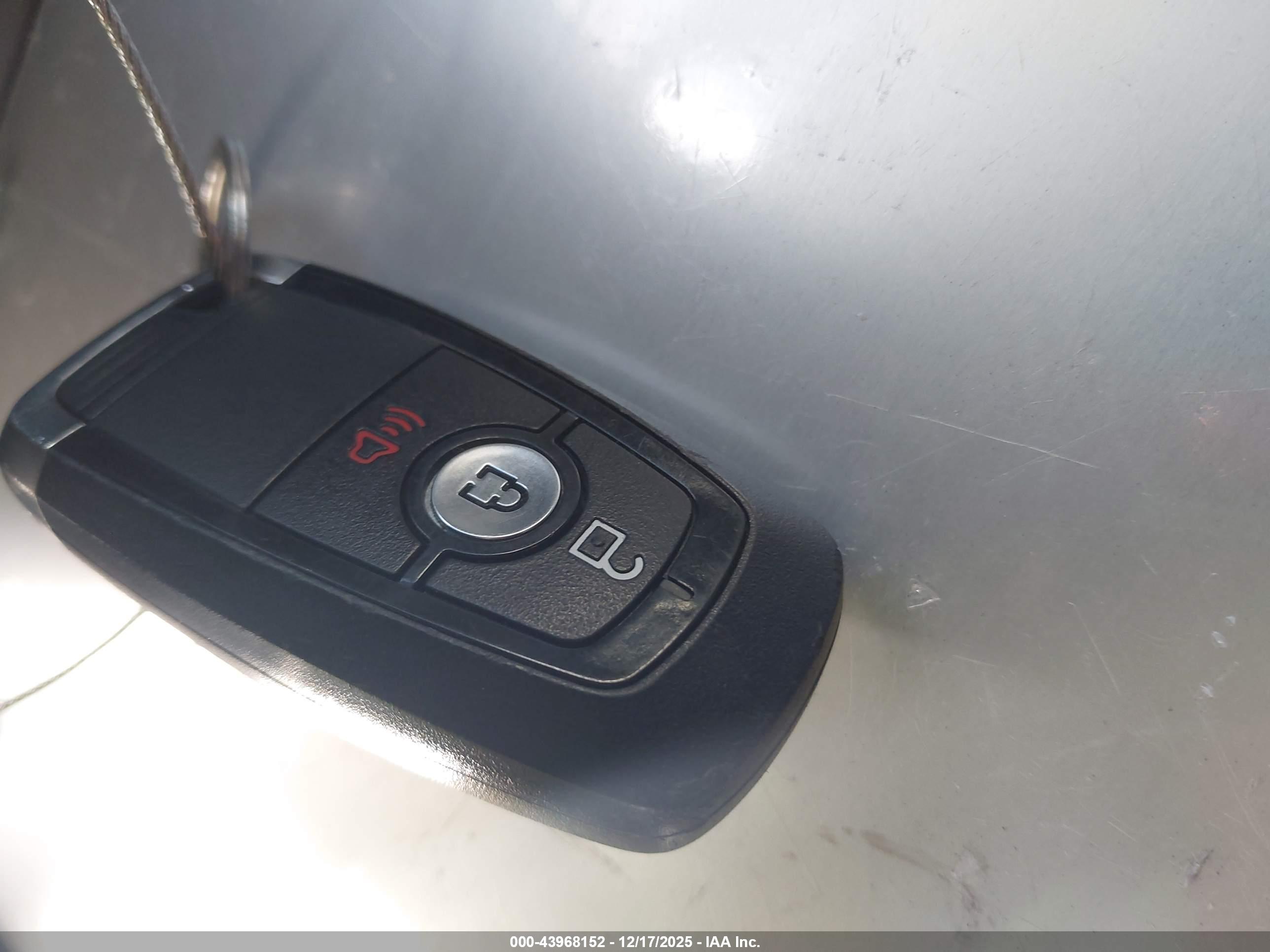 FORD ECOSPORT image 11