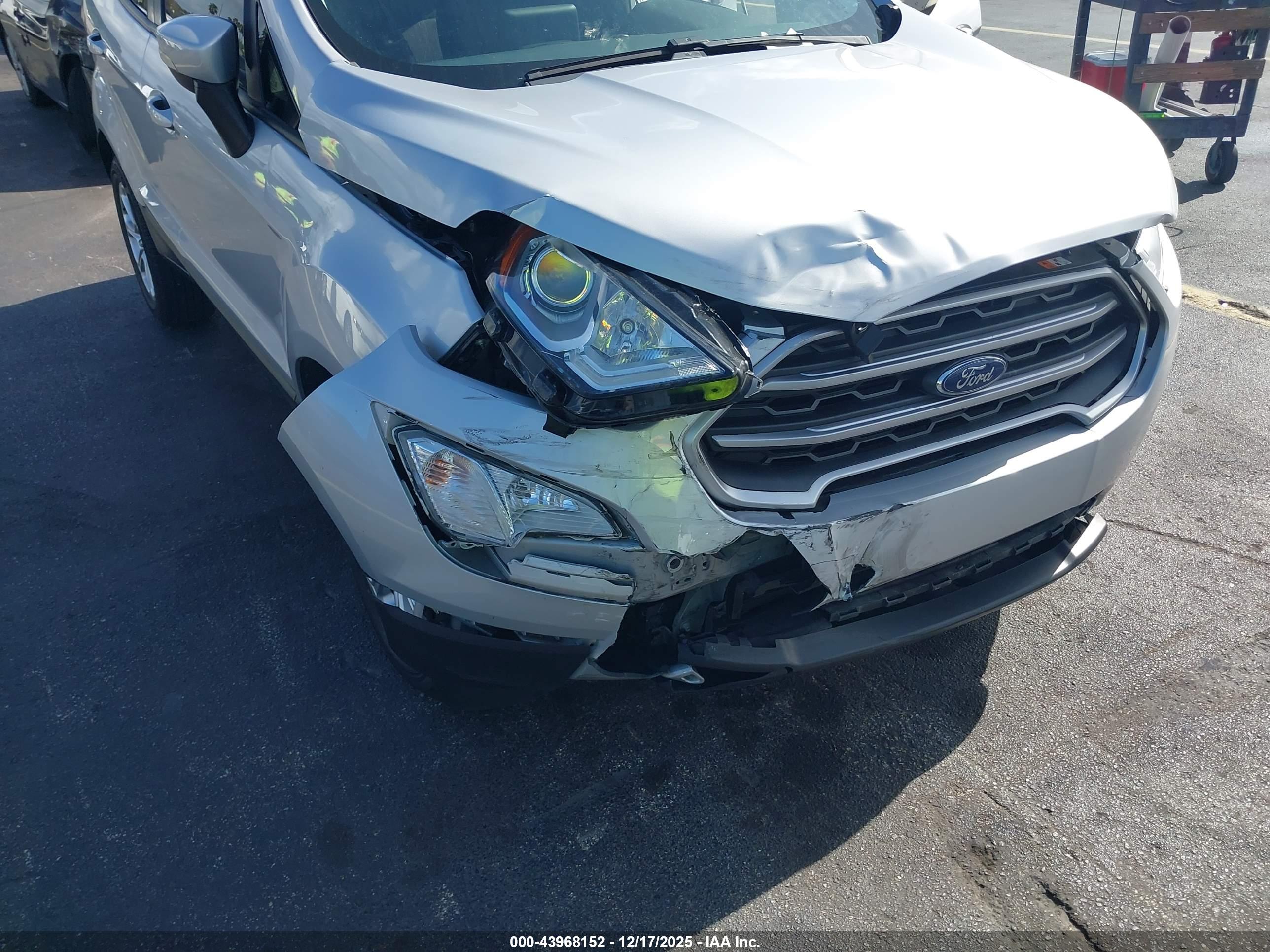 FORD ECOSPORT image 6