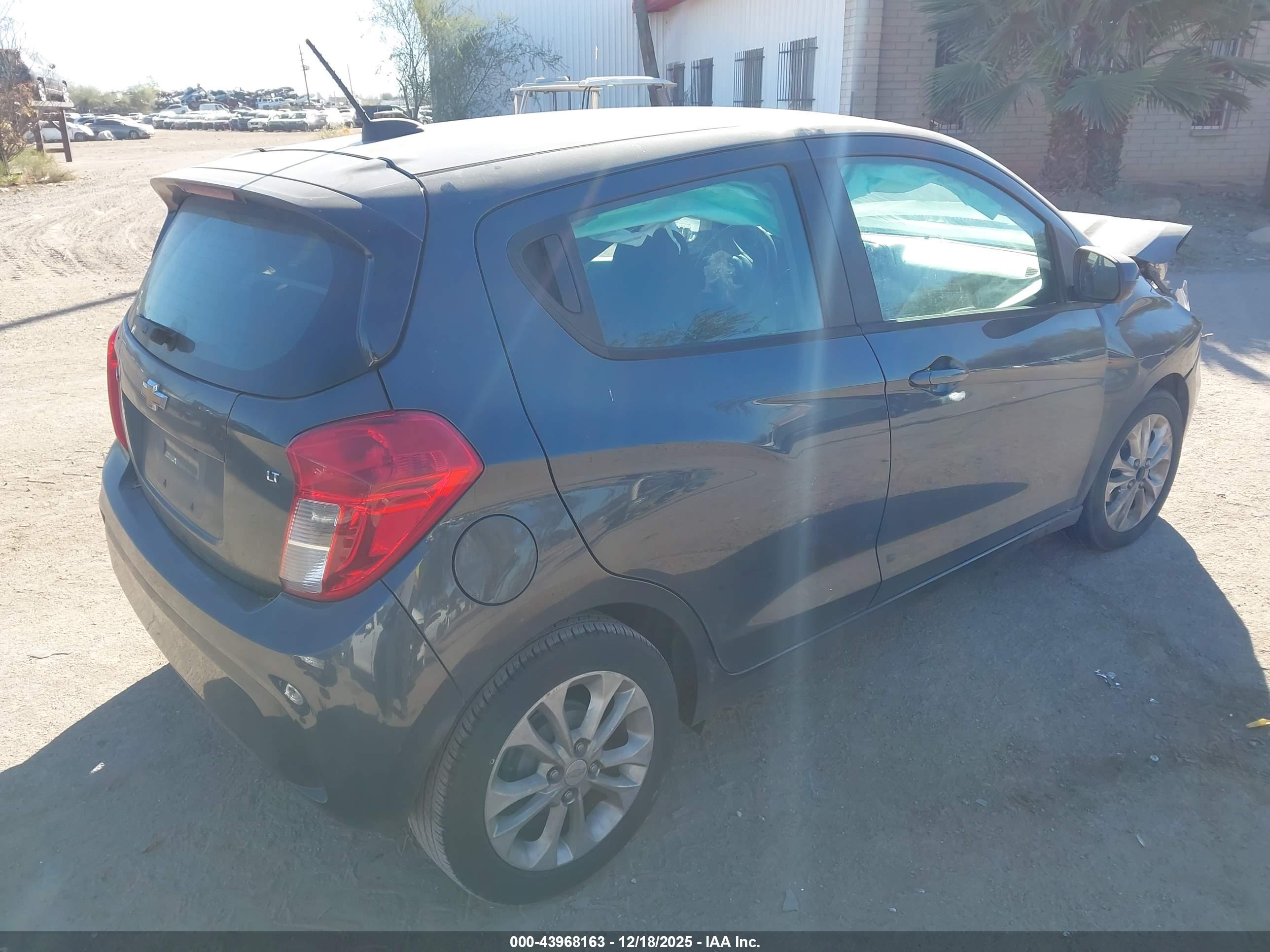 CHEVROLET SPARK image 4