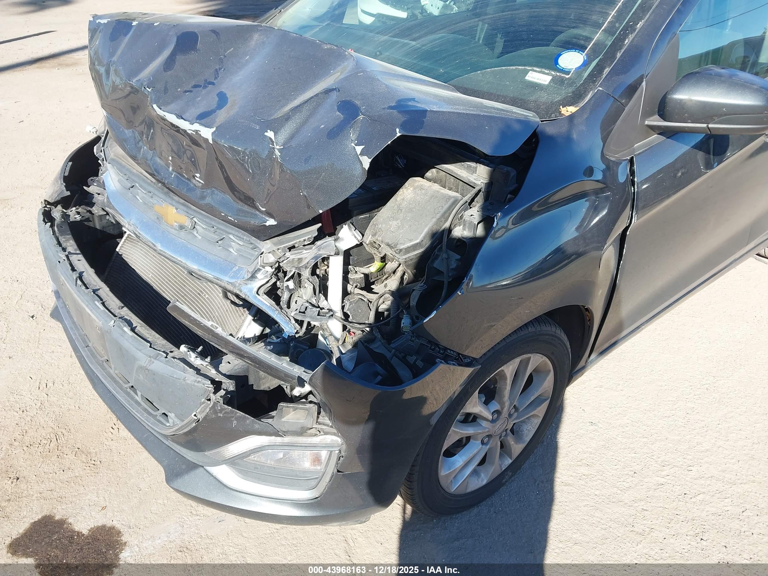 CHEVROLET SPARK image 6
