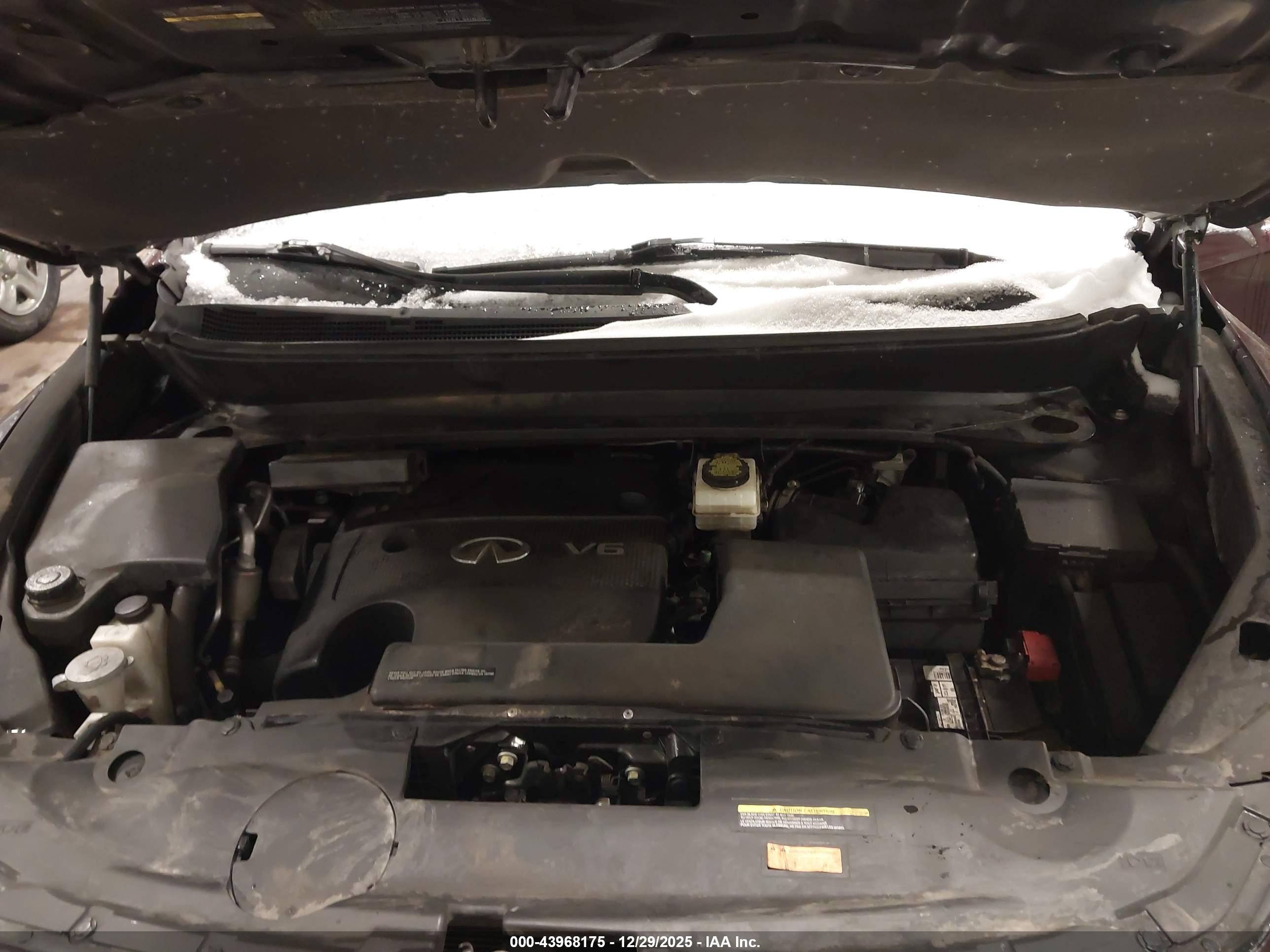 INFINITI QX60 image 10