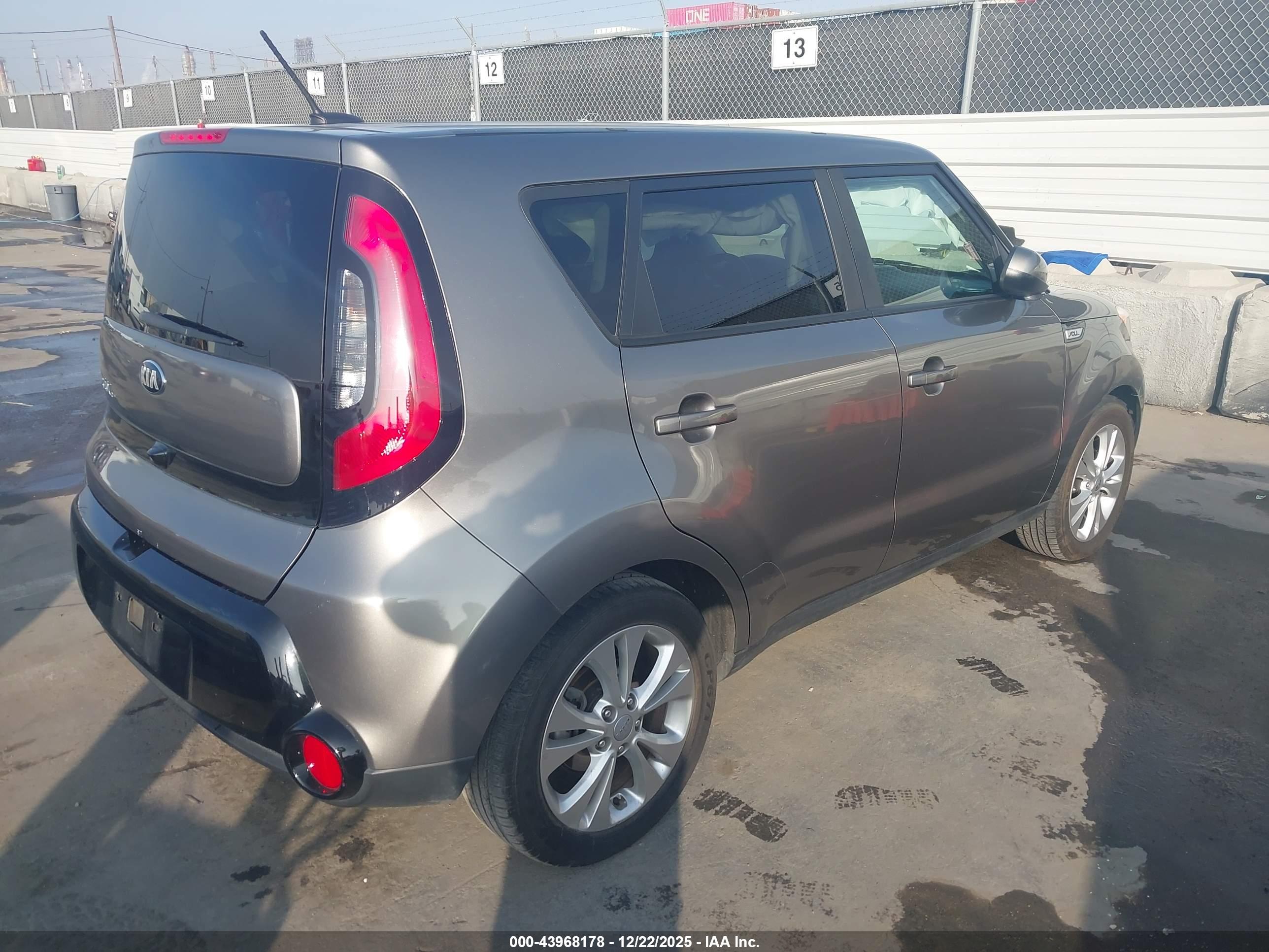 KIA SOUL image 4