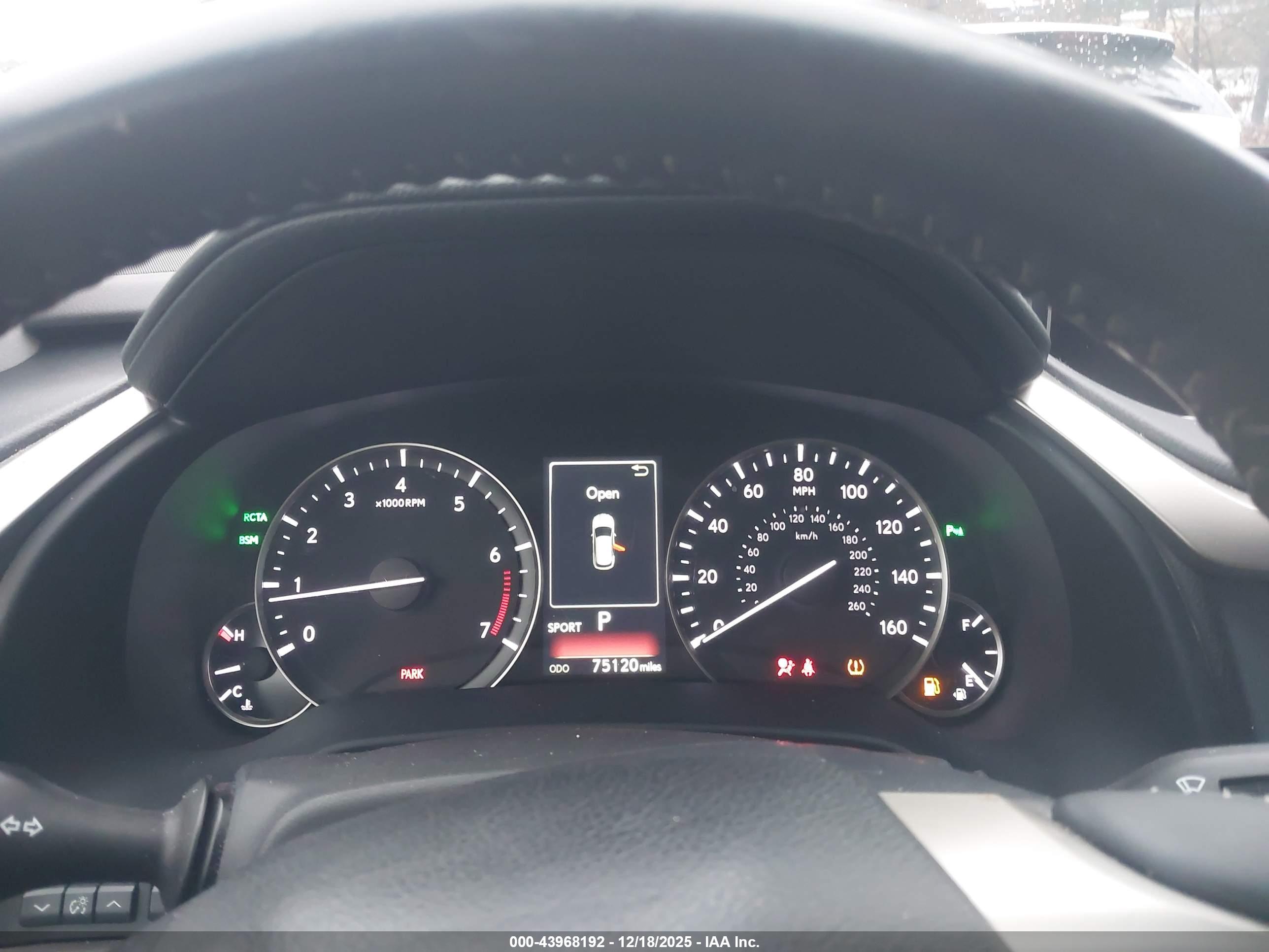 LEXUS RX image 7