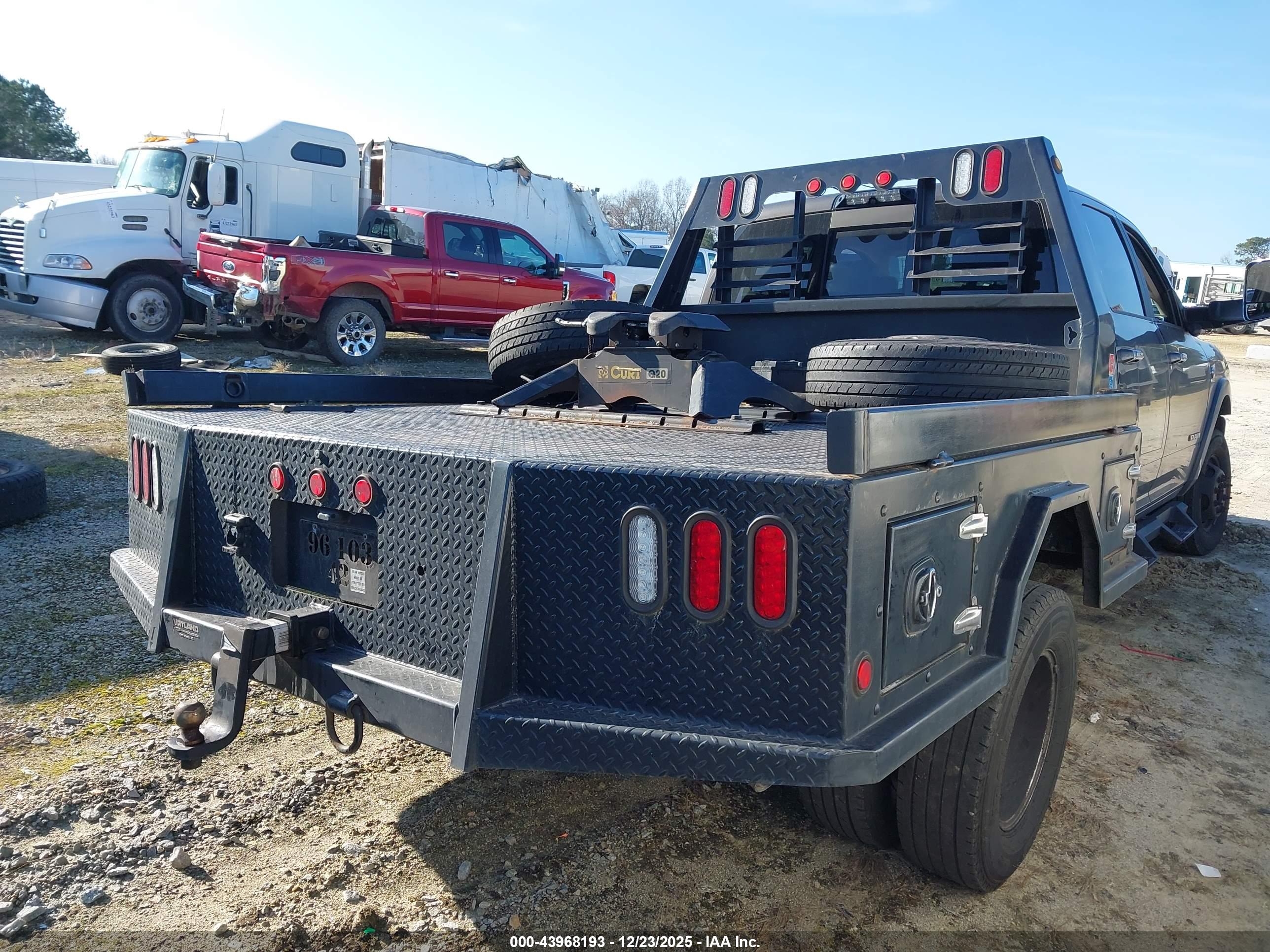 RAM 3500 image 4