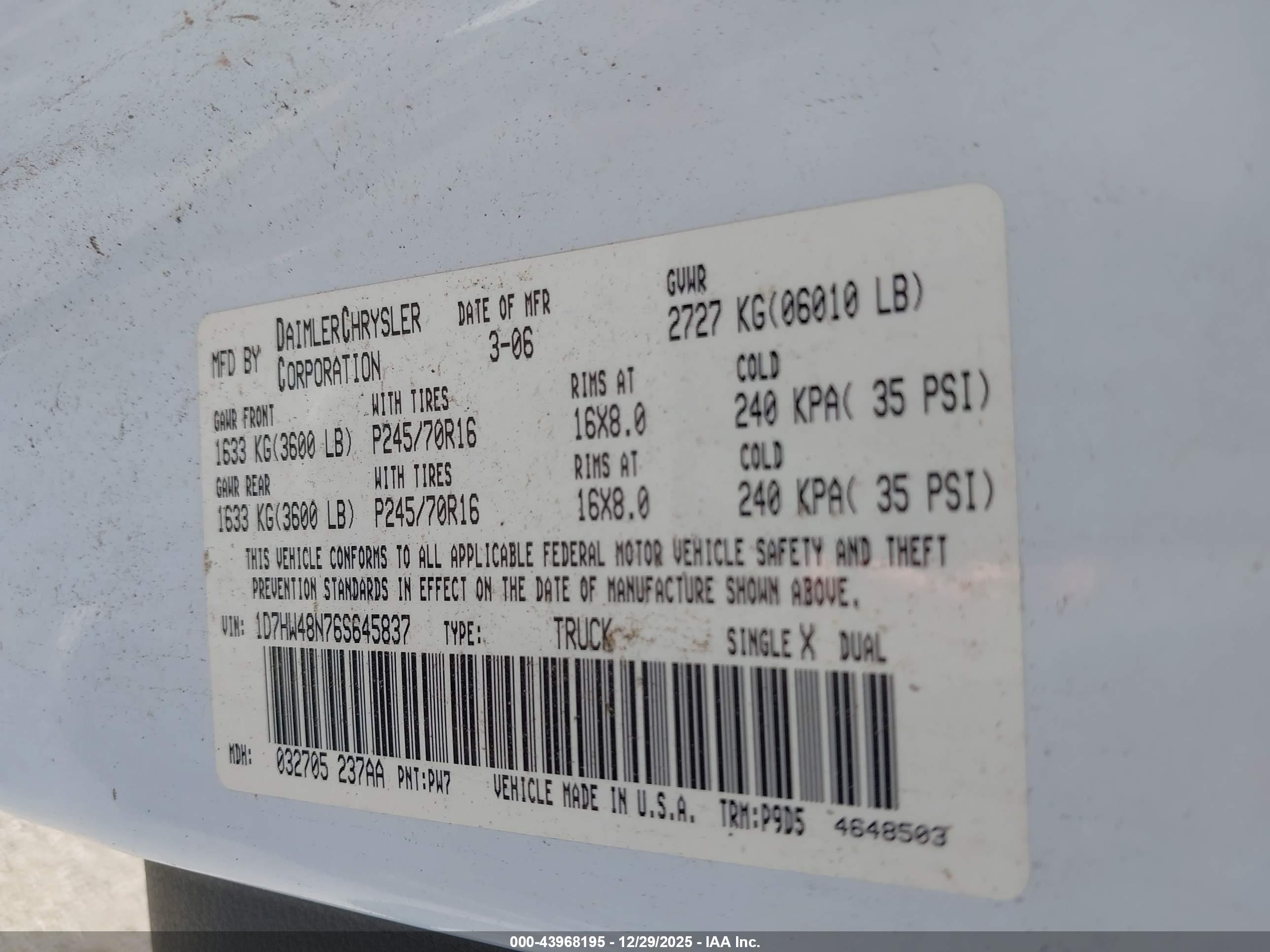 DODGE DAKOTA image 9